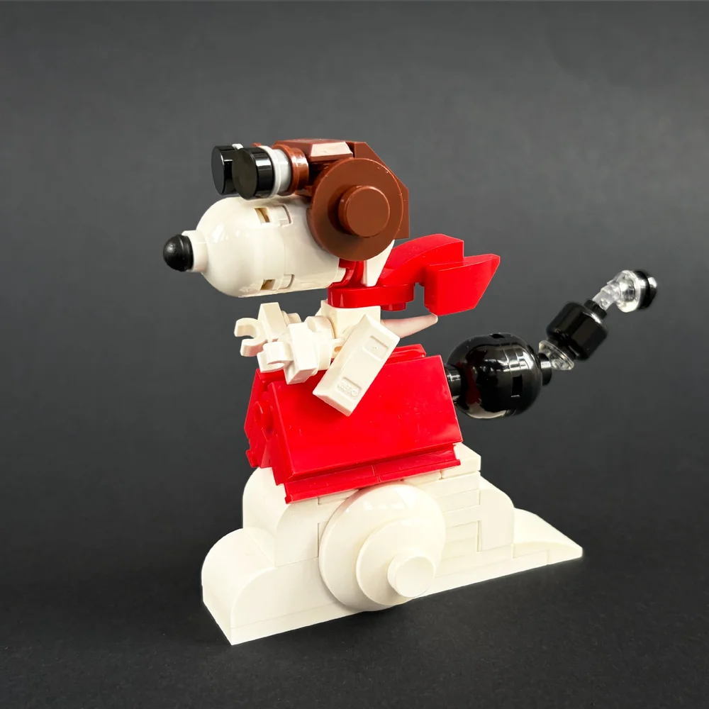 Snoopy Doghouse