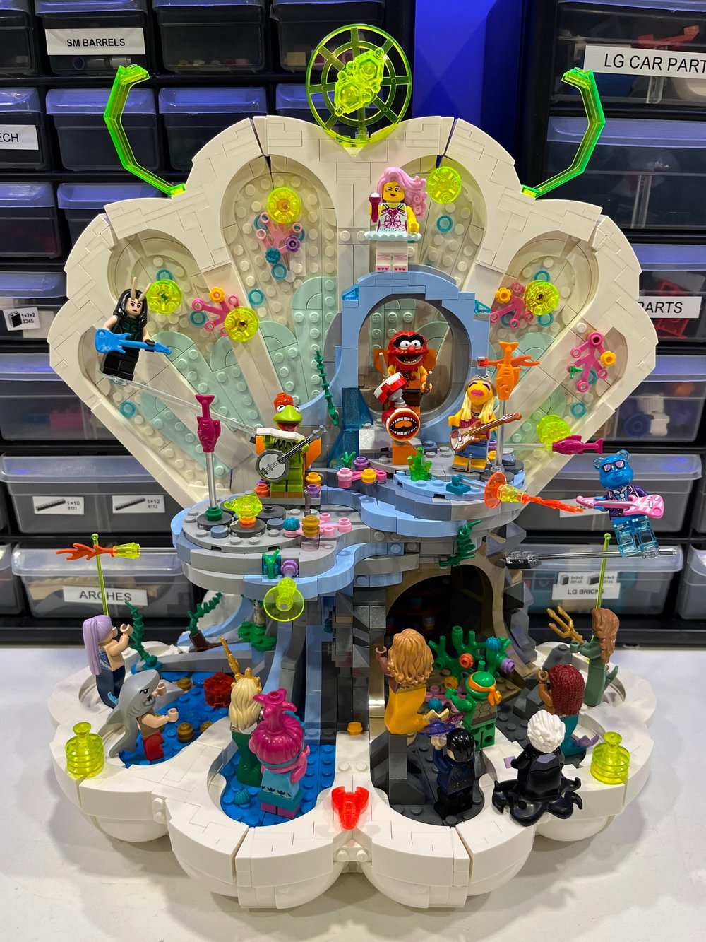 LEGO 43255 LIttle Mermaid Clamshell BrickNerd %286%29