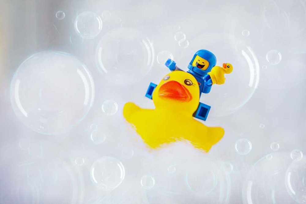 Hyre Benny Bubble Bath Web 1024x683