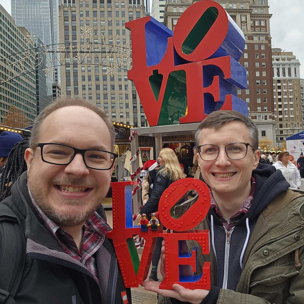 LEGO LOVE In Love Park   1
