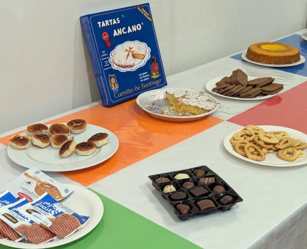 AFOL Lounge Treats