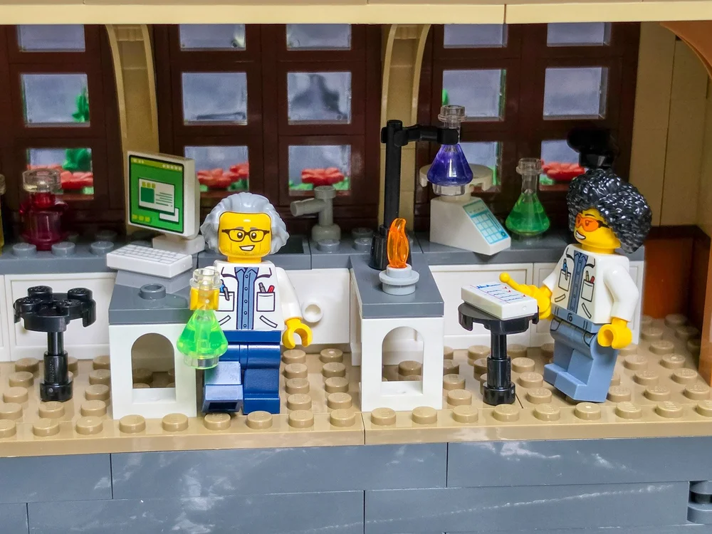 LEGO 910068 BrickLink BDP University Of Science   BrickNerd 046
