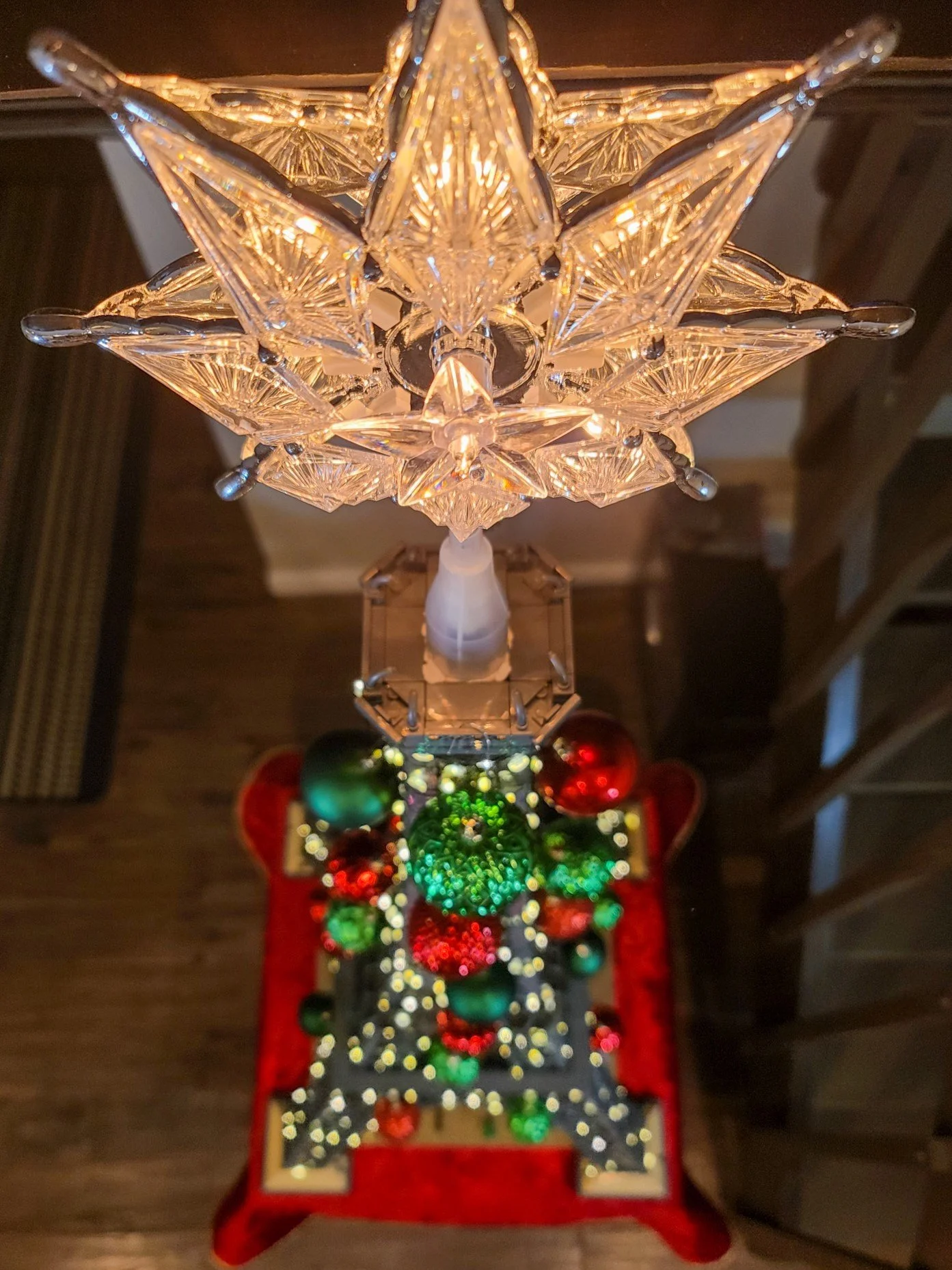 The LEGO UCS Christmas Tree: A Holiday Build Journal - BrickNerd - All ...