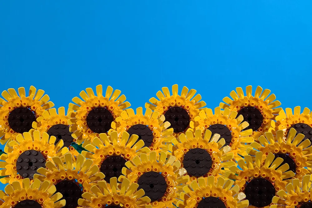 LEGO Sunflowers On Blue   BrickNerd