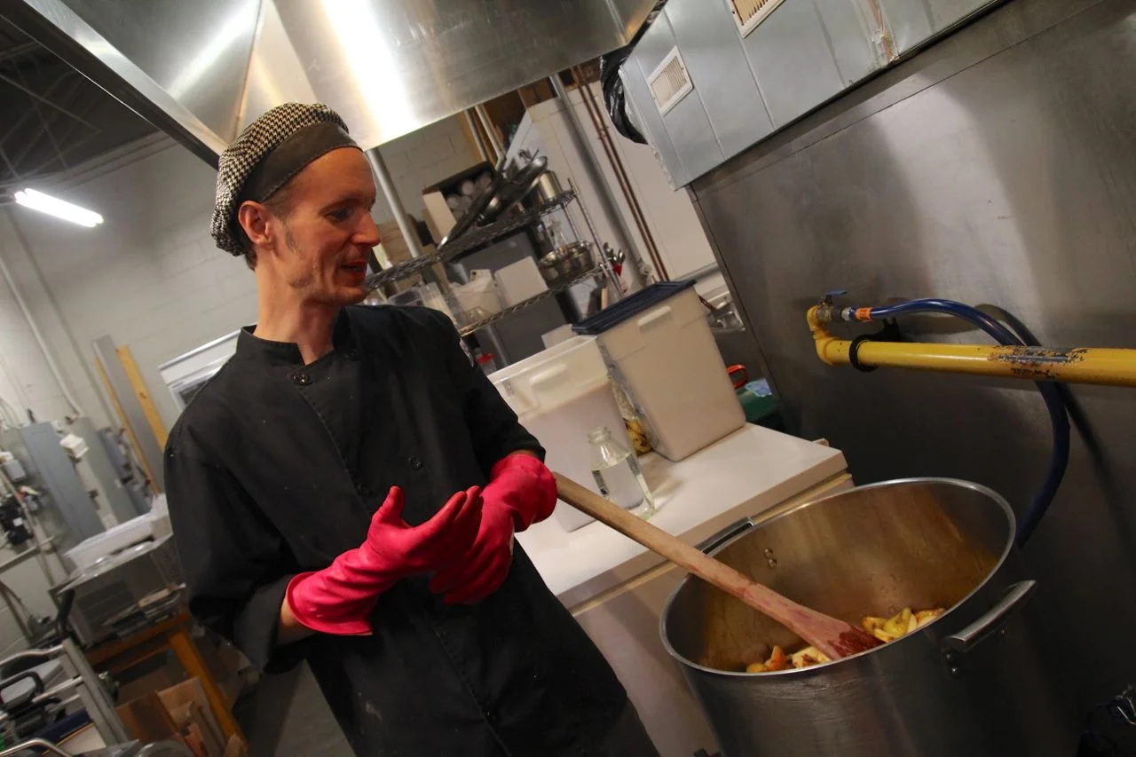 RedApron08.jpg