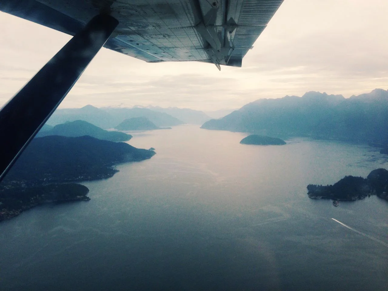 BC Shellfish Festival (Part 1/2): Brunch, Geoducks & Oysters