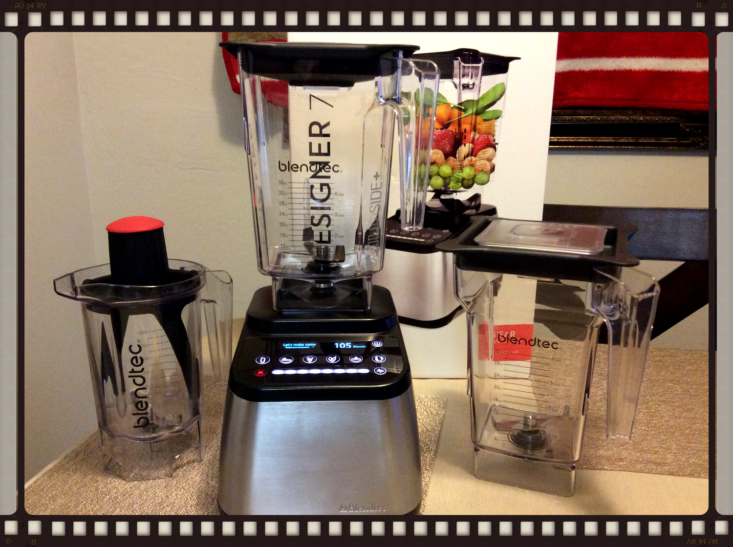 melodisk Arrangement Klassifikation Blendtec Designer 725 Review — Blending With Henry | Get original recipes,  reviews and discounts off of premium Blenders | shipping to Canada, The  United States and the UK