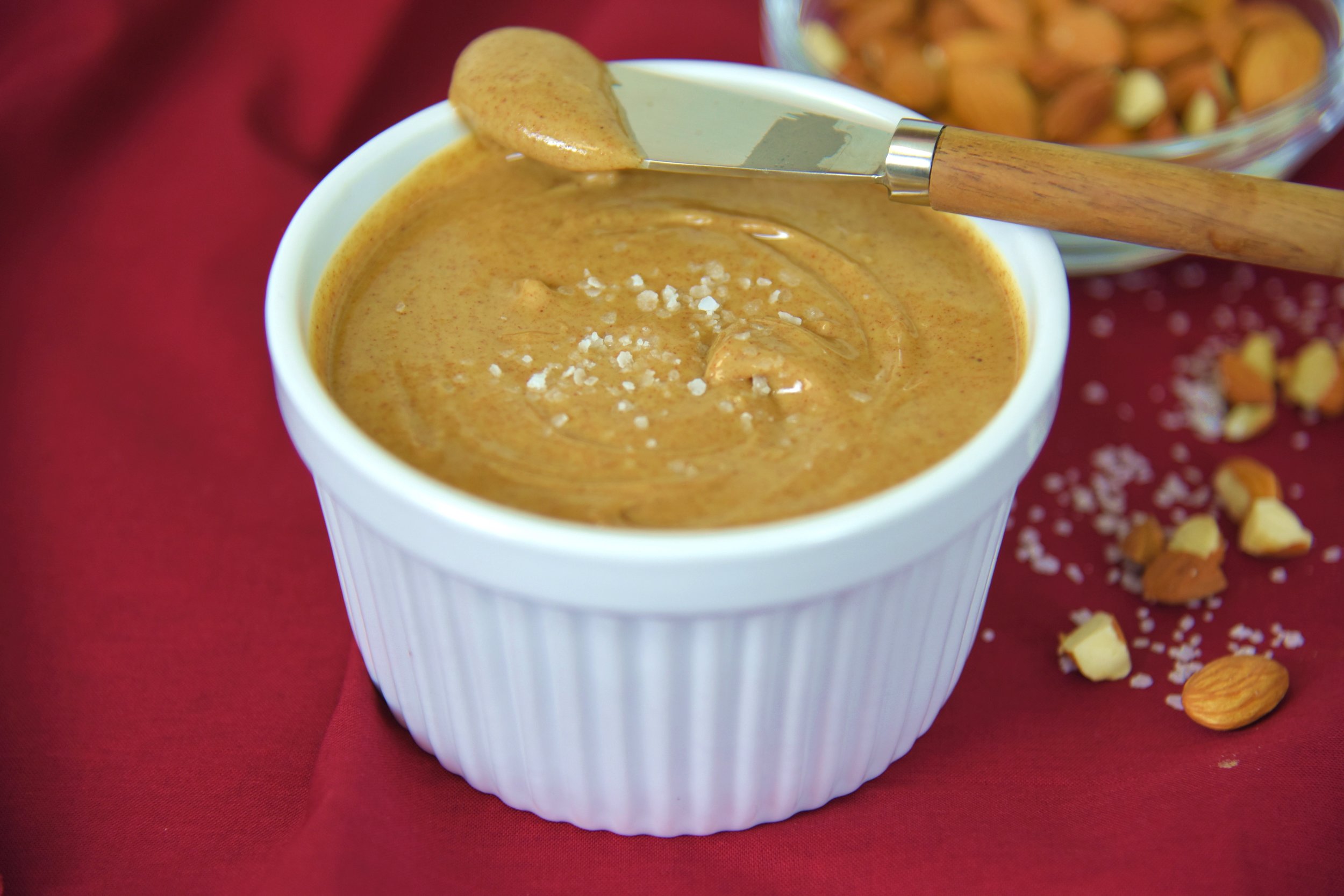 Almond butter 2.jpg