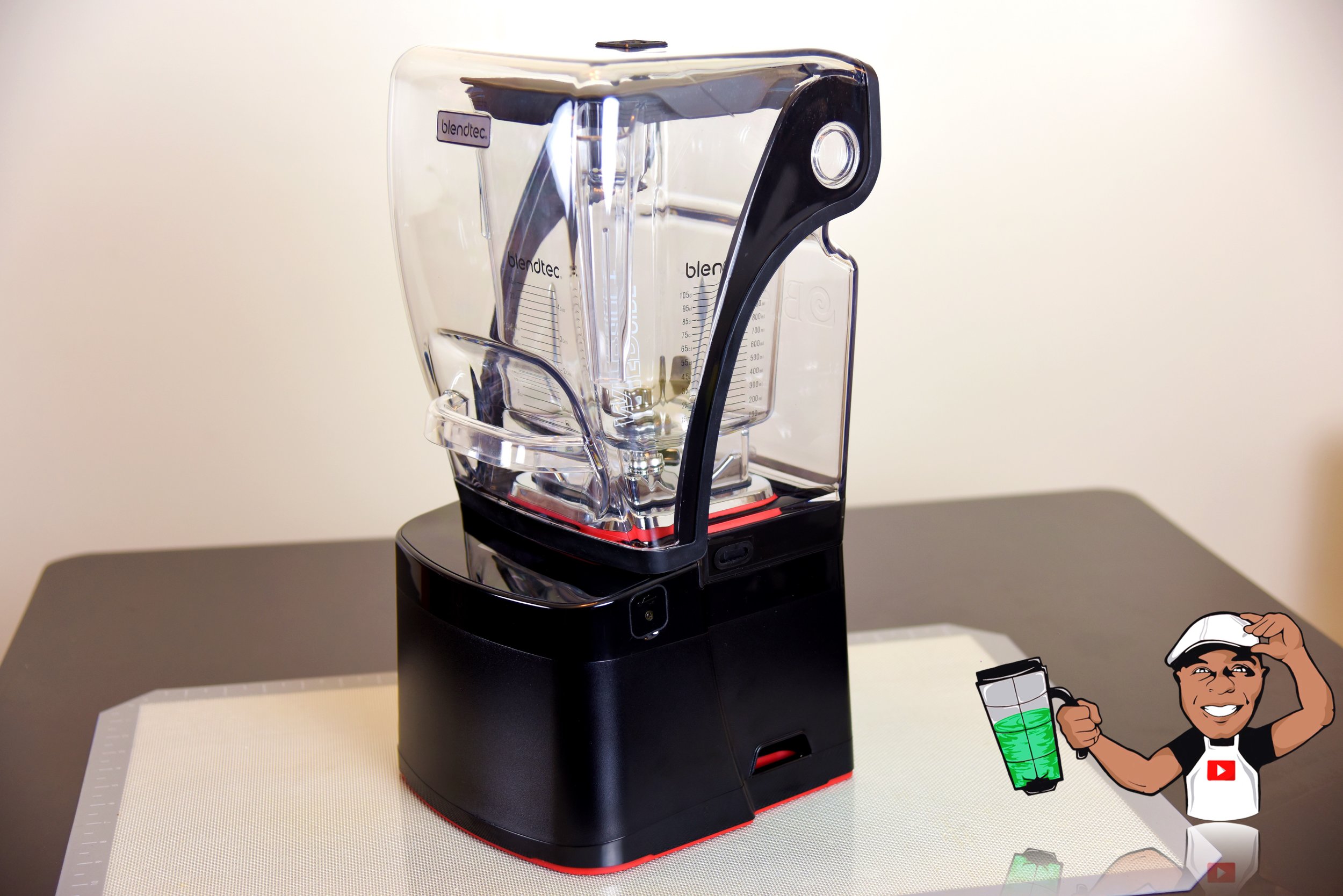 Blendtec Stealth 885 Blender with Sound Enclosure and 90 oz