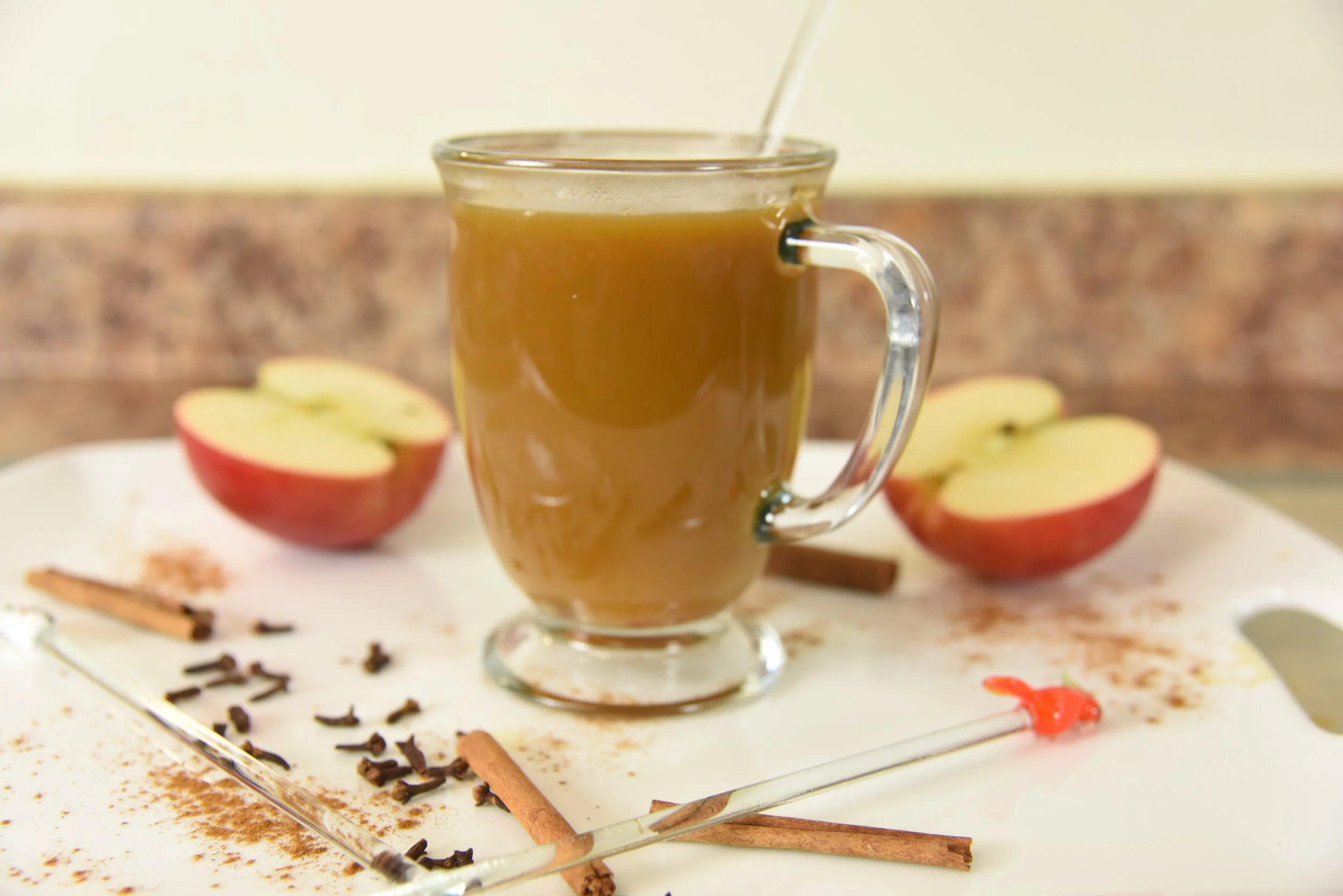 HENRY'S HOT SPICED APPLE CIDER