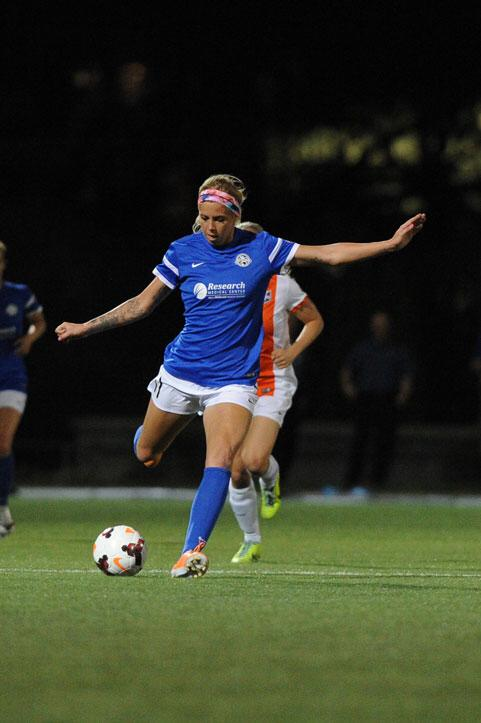 Morgan in NWSL action.