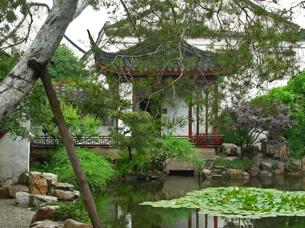 Garden1000.jpg