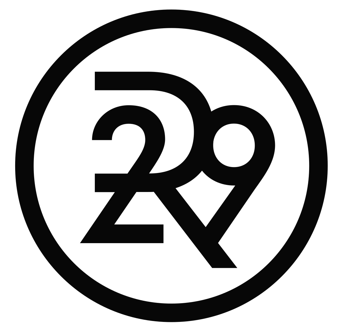 Refinery29_logo_circlepng.png