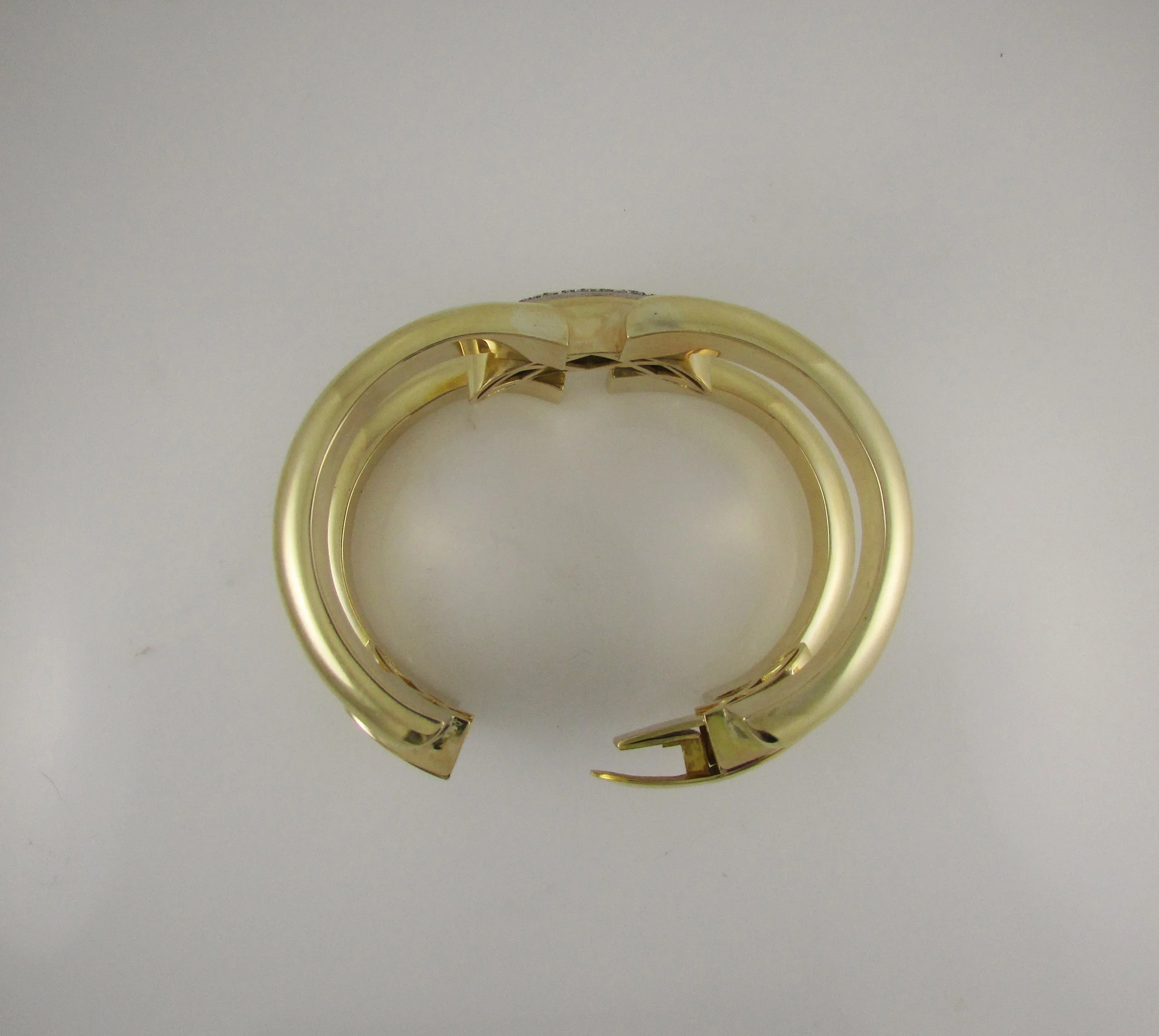 Retro cuff-alt.jpg