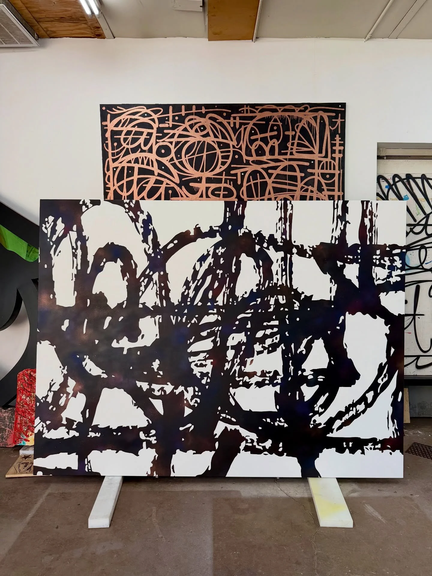 The Architecture of Noise
72&rdquo; x 96&rdquo;
2025
.
.
.
#AbstractArt #ContemporaryArt #ModernPainting #ArtCollectors #ArtGallery #VisualArt #CreativeExpression #LineArt  #ArtOfTheDay #GalleryWall #ArtistOnInstagram #ArtLovers #OriginalArtwork #Sup