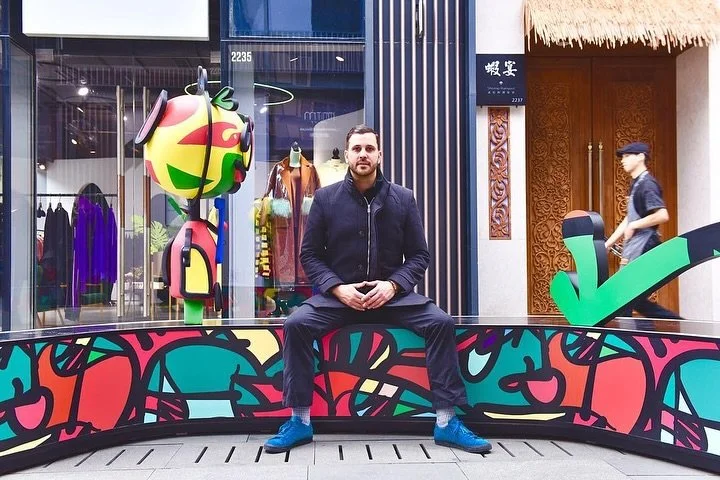 7 years ago in Chengdu, China. I had the great opportunity to create an installation in the city around a character named Nien and the story of his adventures. Which was an adventure in itself!!