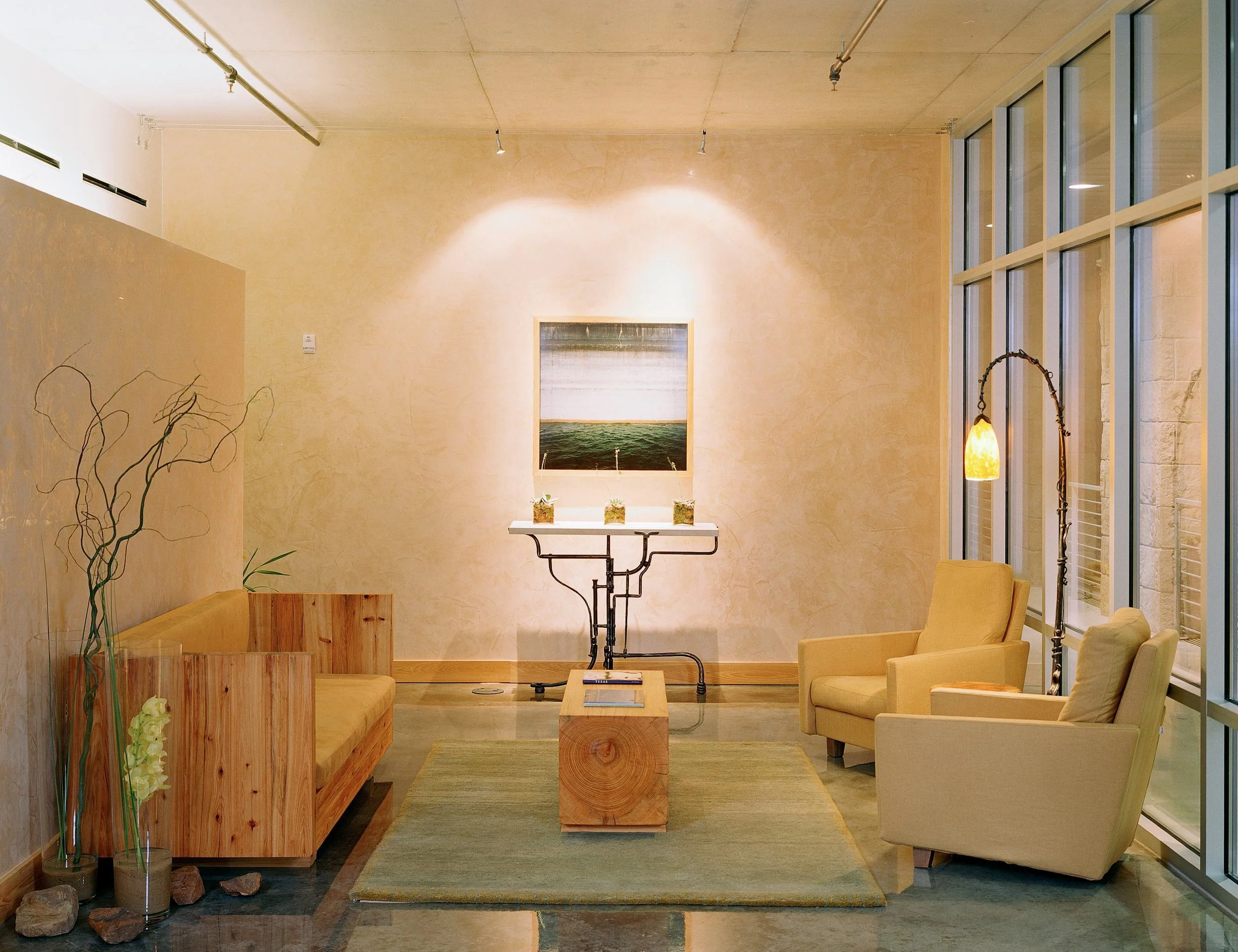 ACL lobby sitting area small.jpg