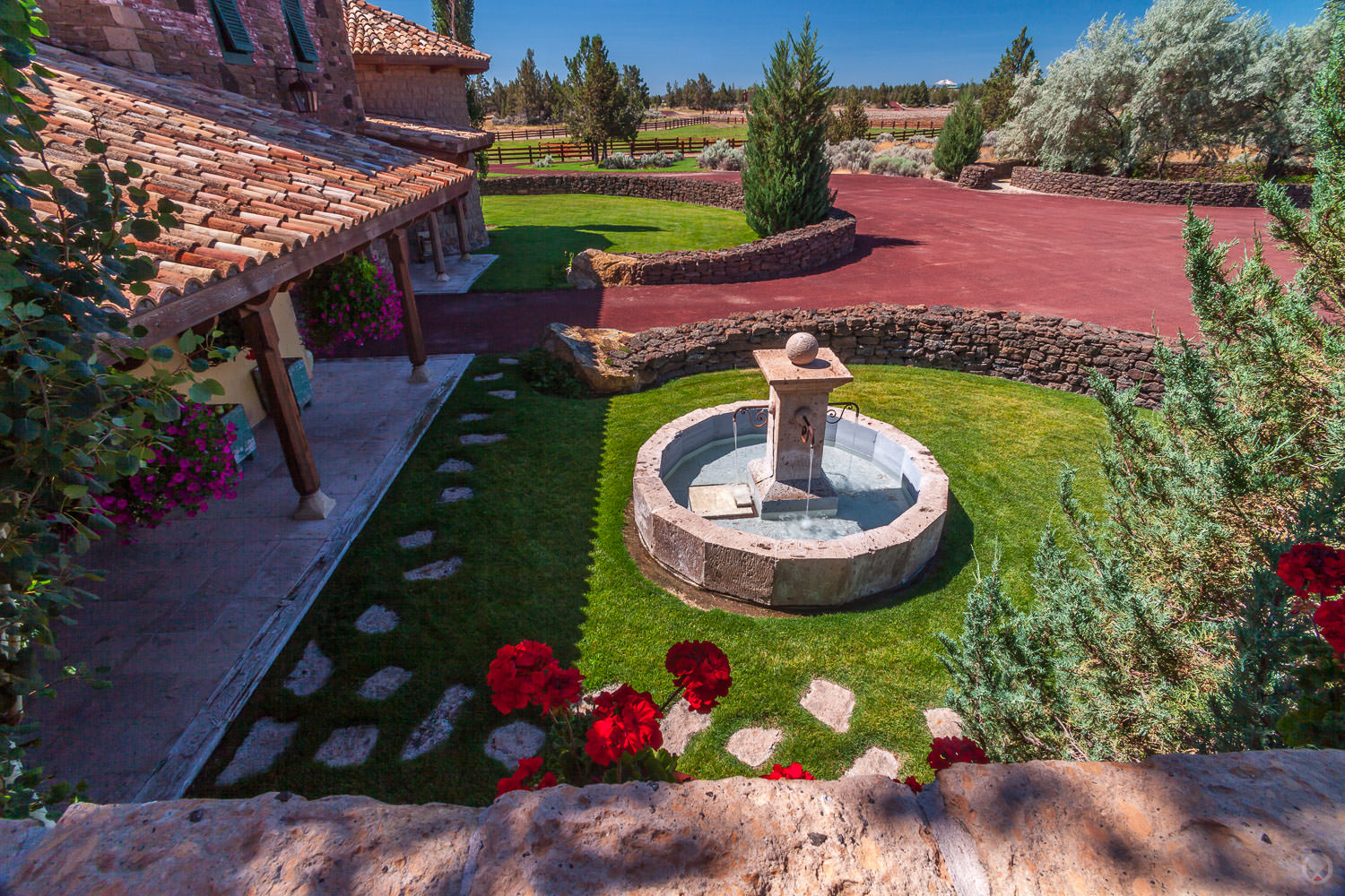 Tuscan Stables, Ranch At The Canyons, Terrebonne, Oregon