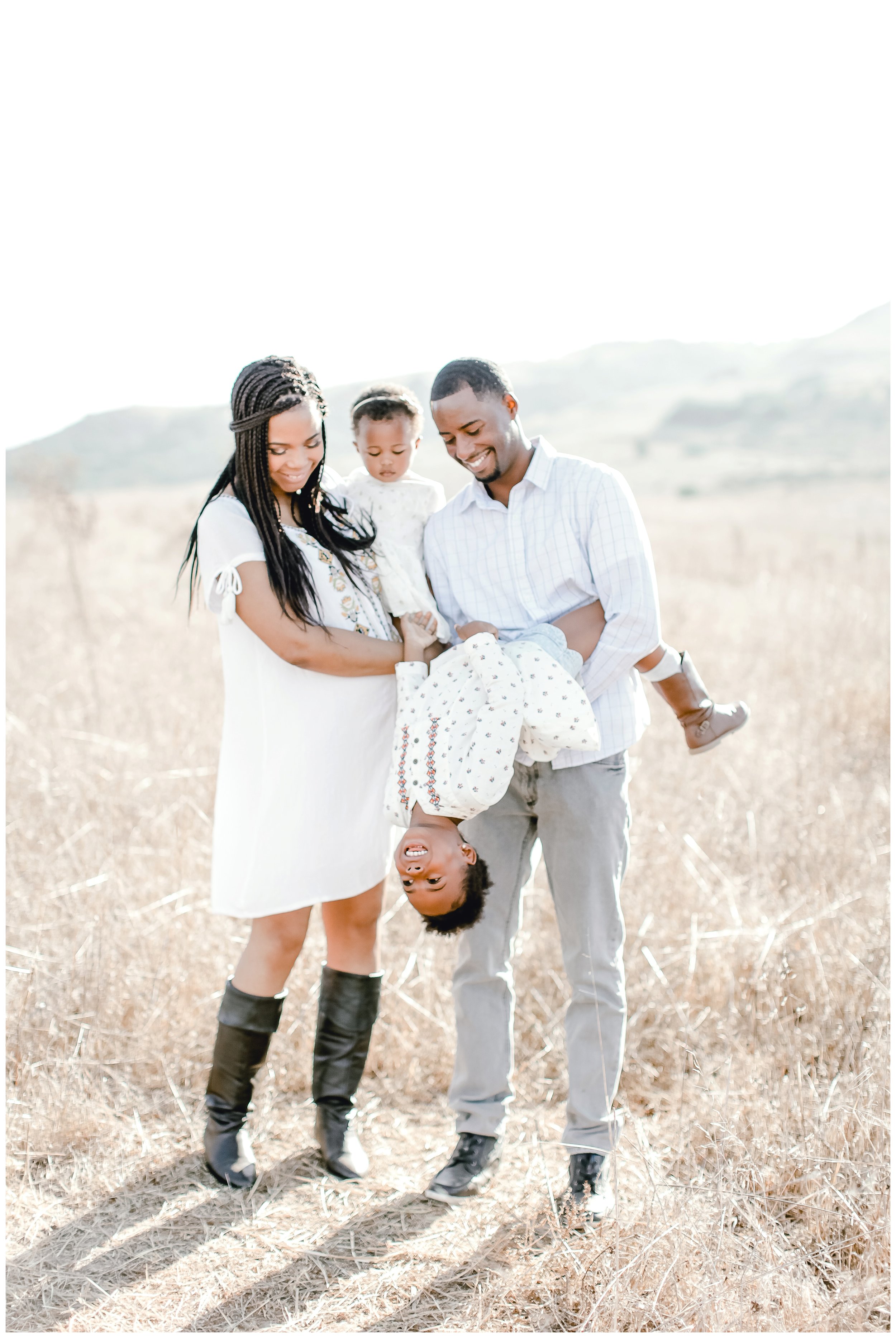 Family-Session_brown-fields-Orange_county_family_photographer_cori_kleckner_photography_Newport_beach_family_photographer_0786.jpg