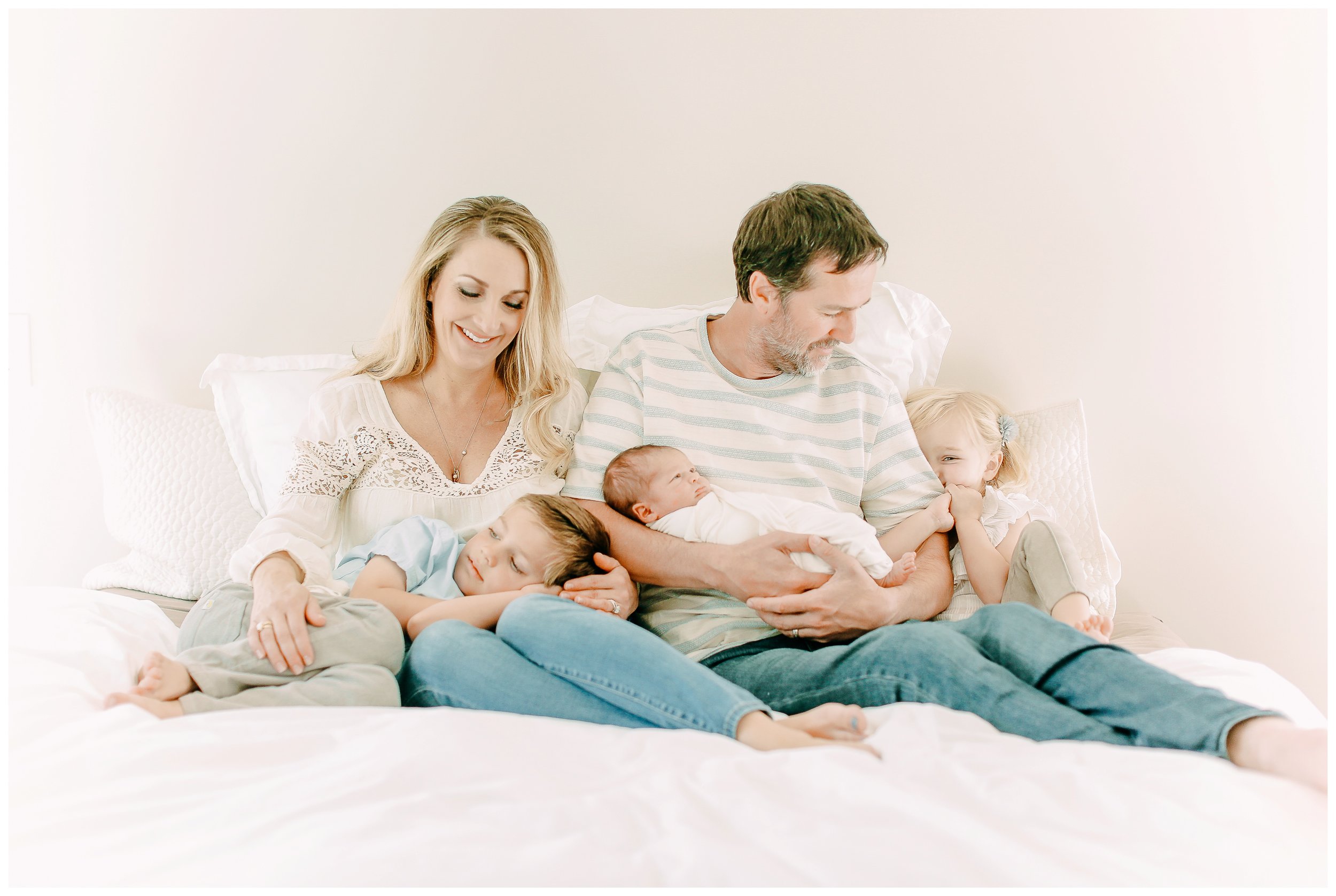 Family-Session_in-home-Orange_county_family_and_newborn-photographer_cori_kleckner_photography_Newport_beach_family_photographer__0824.jpg