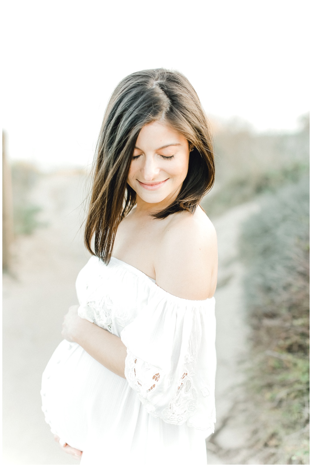 Crystal-Cove-State-Beach-Maternity-Session-Crystal-Cove-Newport-Beach-Maternity-Photographer-Crystal-Cove-Session-Cori-Kleckner-Photography-Orange-County-Maternity-Family-Photos-Session-_0902.jpg