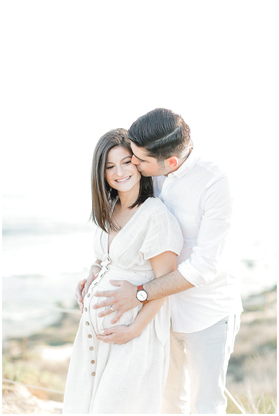 Crystal-Cove-State-Beach-Maternity-Session-Crystal-Cove-Newport-Beach-Maternity-Photographer-Crystal-Cove-Session-Cori-Kleckner-Photography-Orange-County-Maternity-Family-Photos-Session-_0906.jpg