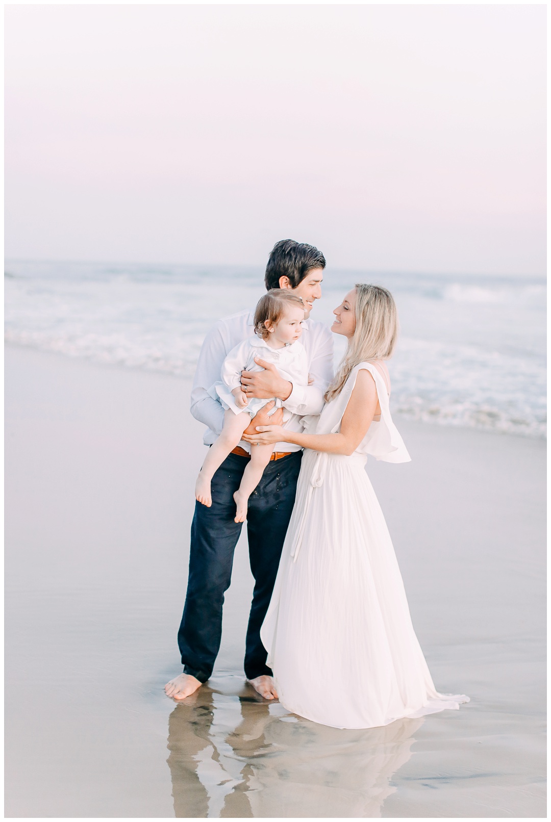 Newport_Beach_Maternity_Photographer_Orange_County_Maternity_Photography_Cori_Kleckner_Photography_Orange_County_Family_Photographer_Beach_Maternity_Session_1161.jpg