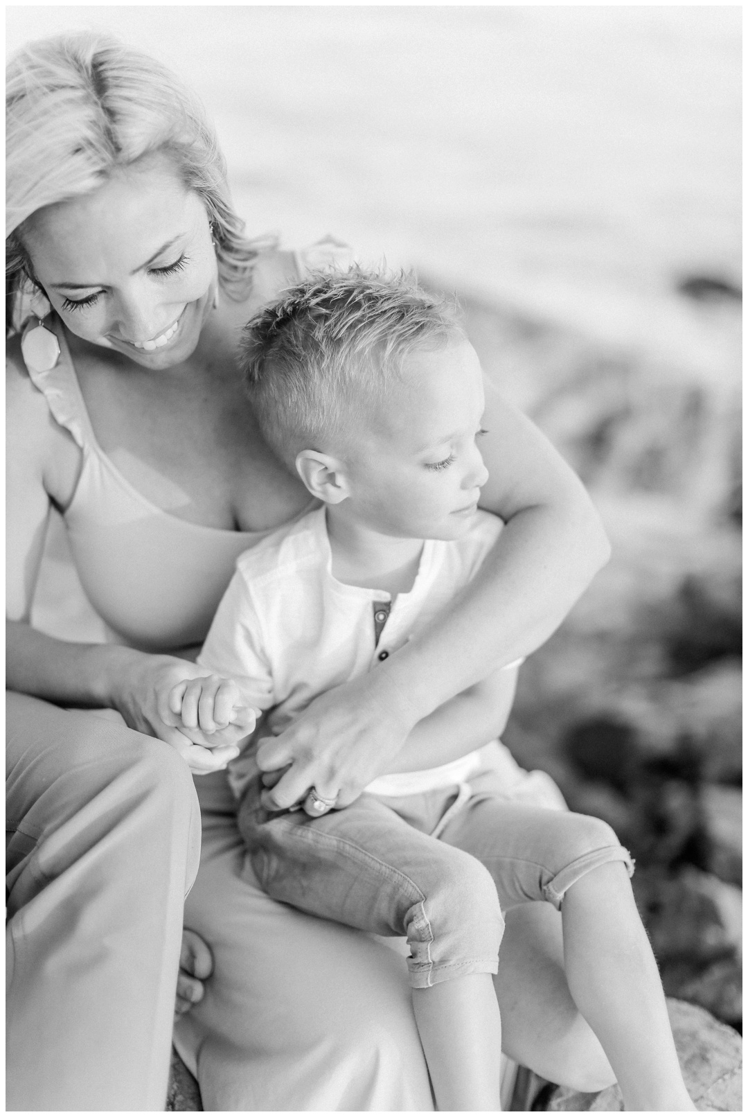 Newport_Beach_Family_Photographer_Orange_County_Family_Photography_Cori_Kleckner_Photography_Orange_County_Family_Photographer_Beach_Family_Session_1174.jpg