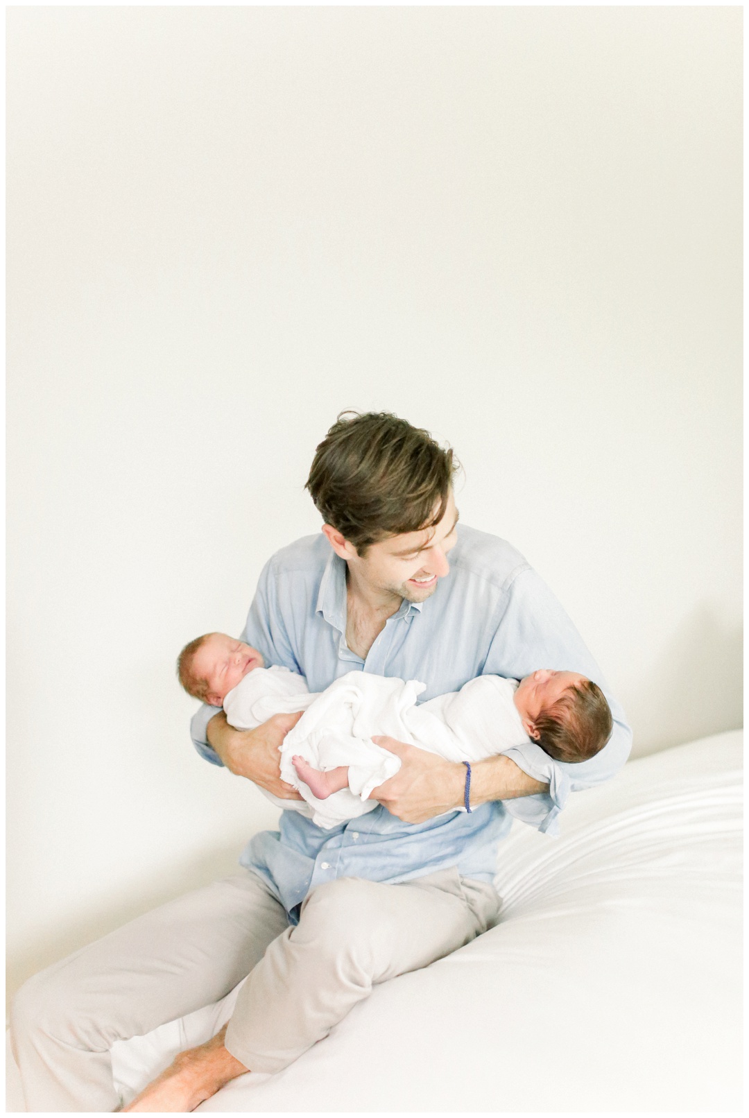 The_Garber_Family_Newborn_Twins_Session_Newport_Beach_Family_Photographer_Orange_County_Newborn_Photography_Cori_Kleckner_Photography_Orange_County_Family_Photographer_Beach_Family_Session_1210.jpg