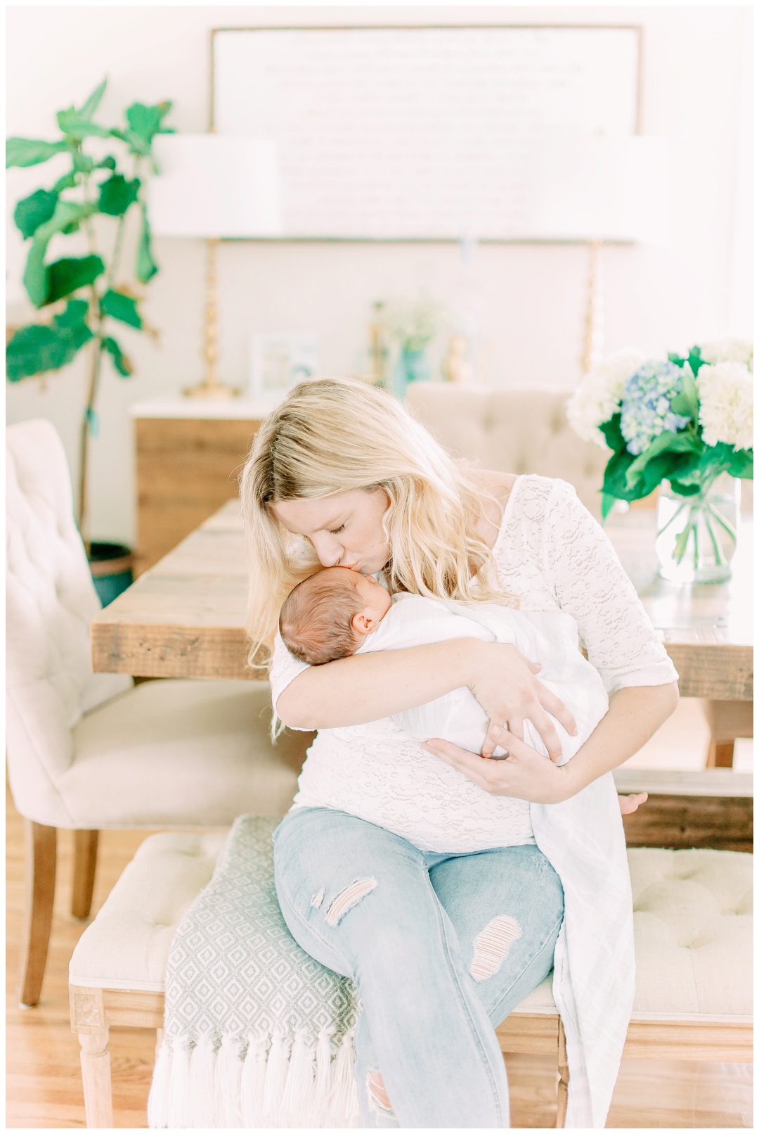 The_Moore's_Family_Newport_Beach_Lifestyle_Family_Photographer_Orange_County_Family_Photography_Cori_Kleckner_Photography_Orange_County_Newborn_Photographer_Family_Photos_Session__1416.jpg