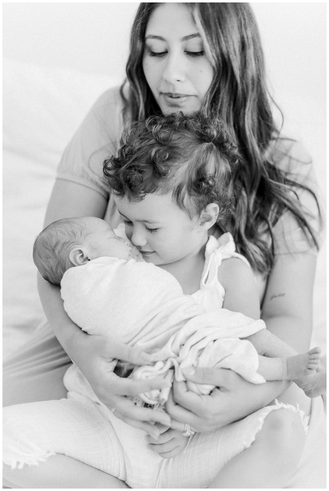 The_Lewis_Family_Lifestyle_Newport_Beach_Family_Photographer_Orange_County_Newborn_Photography_Cori_Kleckner_Photography_Orange_County_Beach_Photographer_Newborn_Photos_Session_Crystal_Cove_Session__1594.jpg