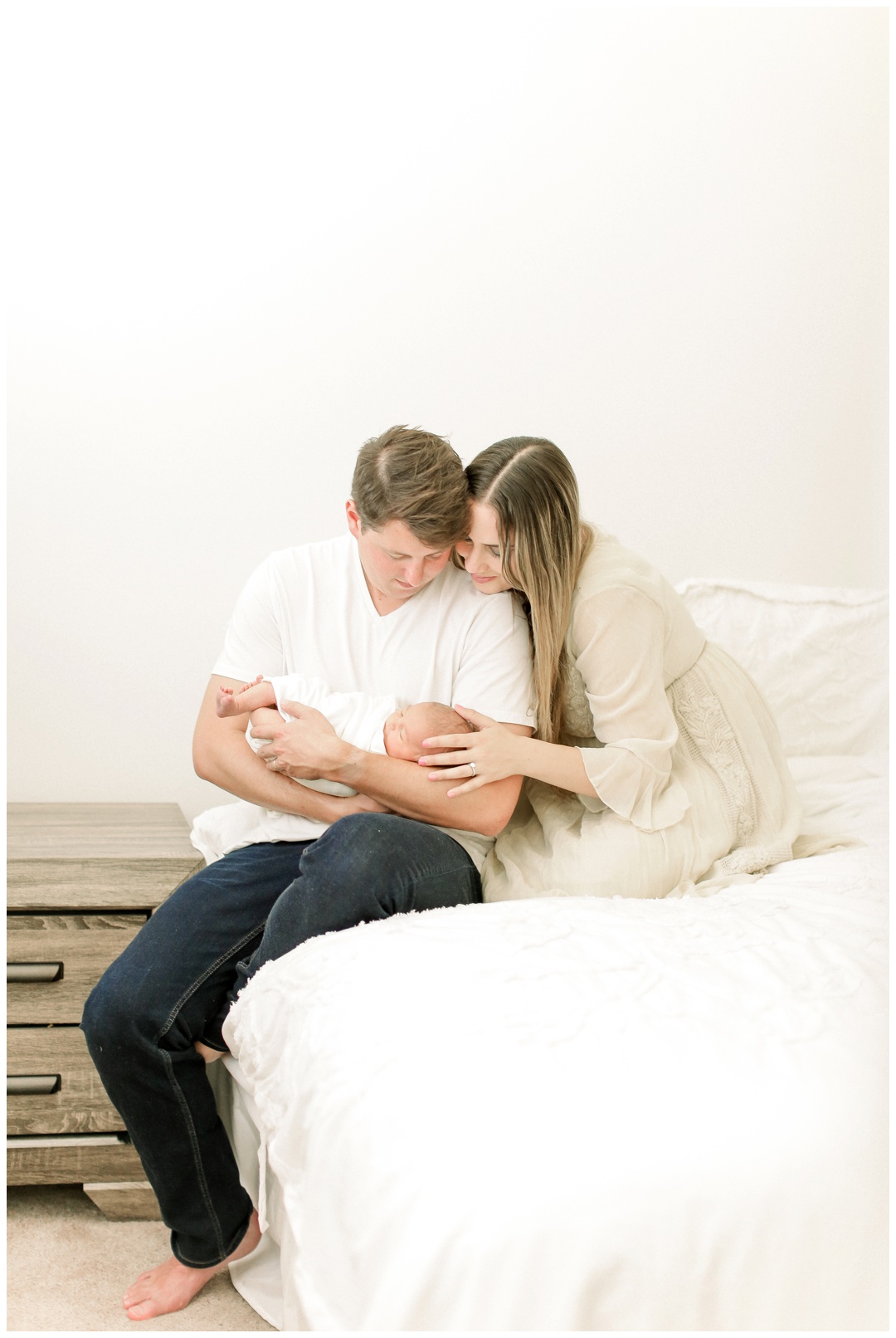 Newport_Beach_Newborn_Photographer_The_Rosan_Family_Lifestyle_Newport_Beach_Newborn_Photography_Orange_County_Newborn_Photography_Cori_Kleckner_Photography_Orange_County_Beach_Maternity_Photography_Huntington_Beach_Maternity_Session__1675.jpg