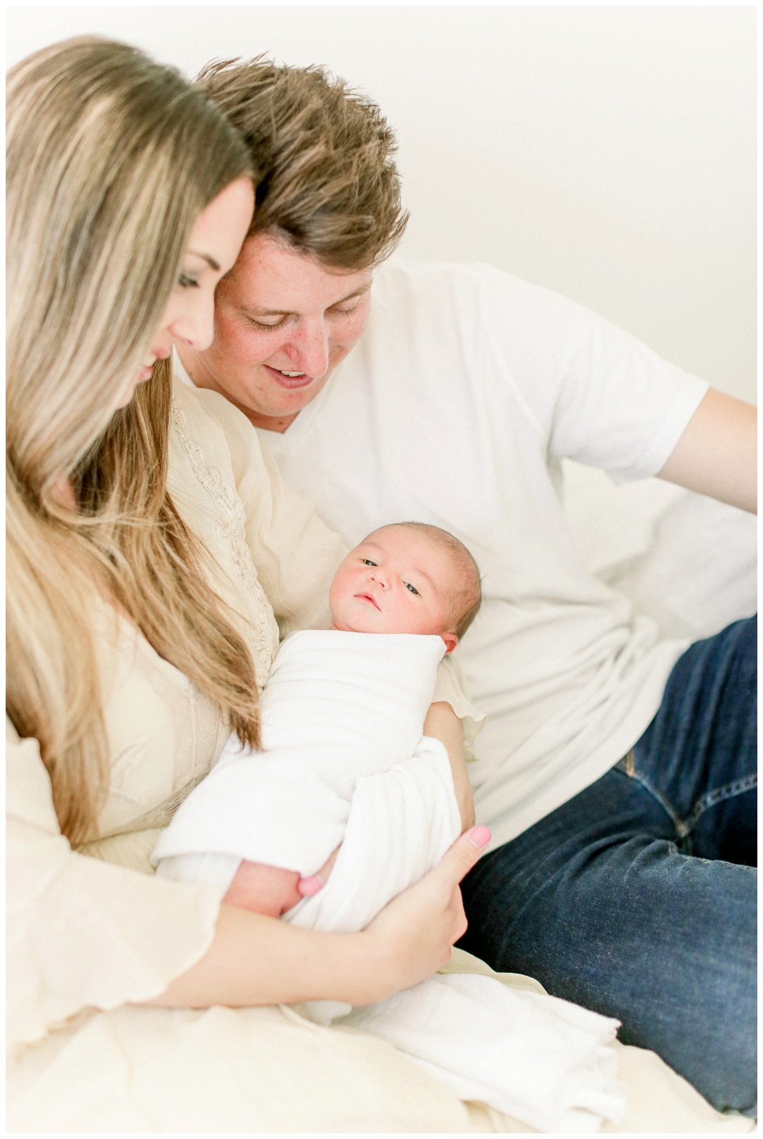 Newport_Beach_Newborn_Photographer_The_Rosan_Family_Lifestyle_Newport_Beach_Newborn_Photography_Orange_County_Newborn_Photography_Cori_Kleckner_Photography_Orange_County_Beach_Maternity_Photography_Huntington_Beach_Maternity_Session__1683.jpg