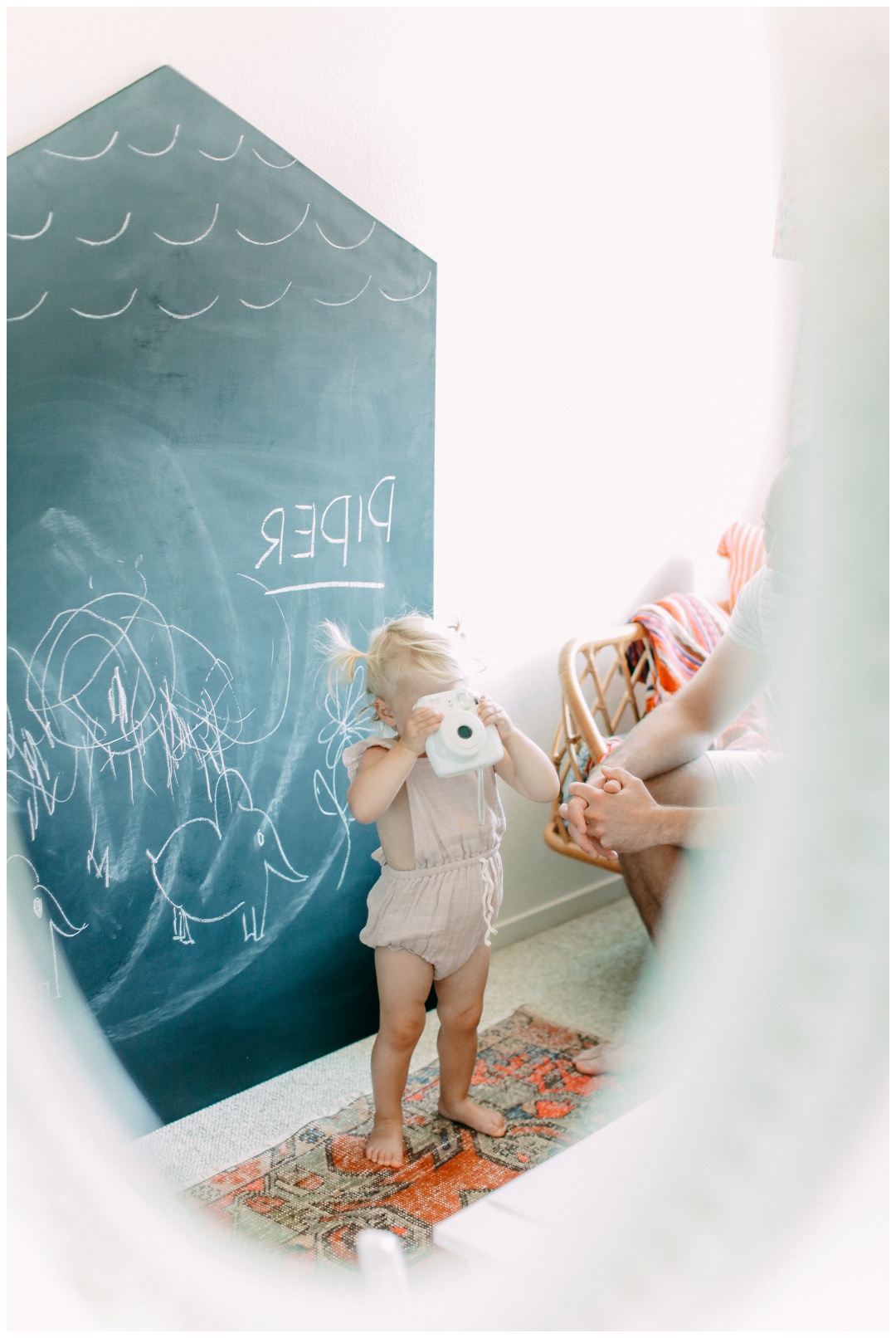 Kristin_Dinsmore_Family_Newport_Beach_Family_Photographer_in_home_lifestyle_session_Cori_kleckner_photography_Orange_county_in_home_Family_photos_Newport_Beach_Family_photos__1750.jpg