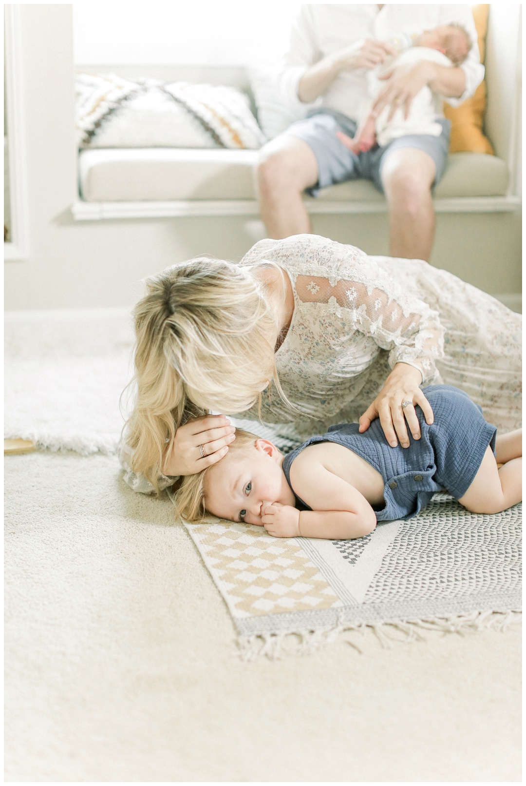 Newport_Beach_Newborn_Photographer_Newport_Beach_Newborn_Photography_Orange_County_Photography_Cori_Kleckner_Photography_Orange_County_in-home_Photography_Lifestyle_Session__1877.jpg