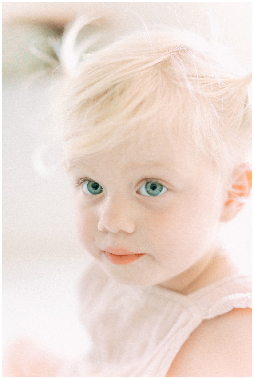 Newport_Beach_Lifestyle_in-Home_Photographer_Newport_Beach_In-Home_Photography_Orange_County_Photographer_Cori_Kleckner_Photography_Orange_County_in-home_Photography_Kristin_Dinsmore_Family_session_1903.jpg