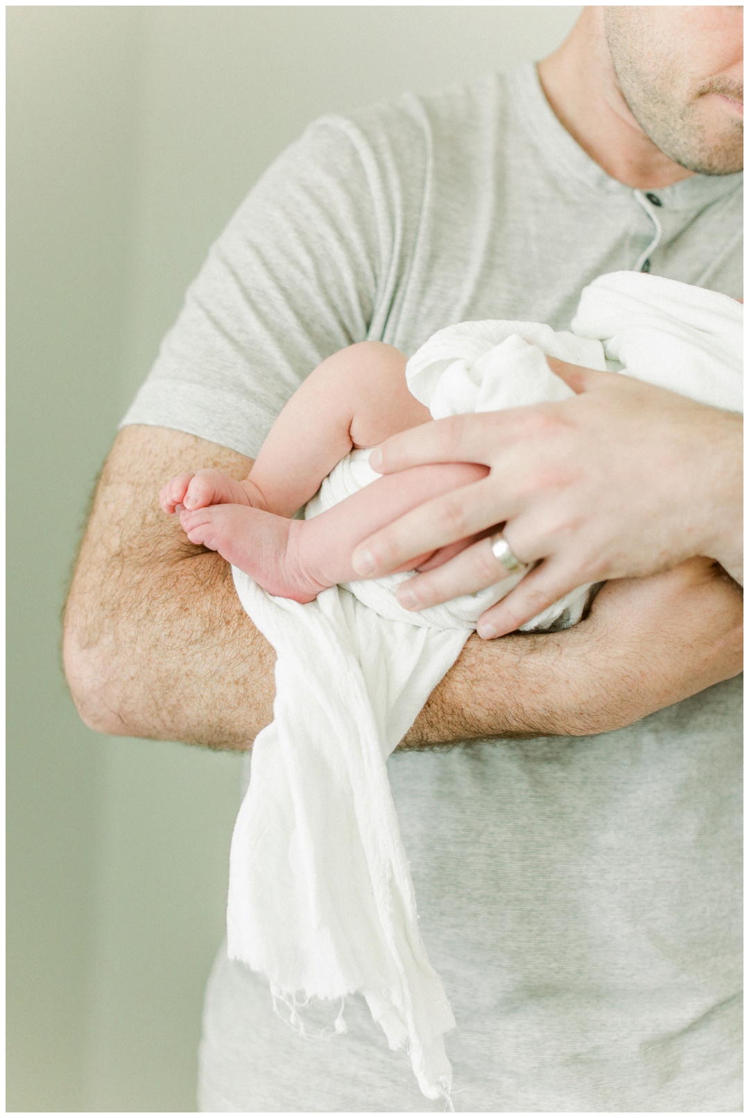 Newport_Beach_Lifestyle_in-Home_Photographer_Newport_Beach_Newborn_Photography_Orange_County_Newborn_Photographer_Cori_Kleckner_Photography_Orange_County_in-home_Photography_Skyler_Pontius_Family__1967.jpg