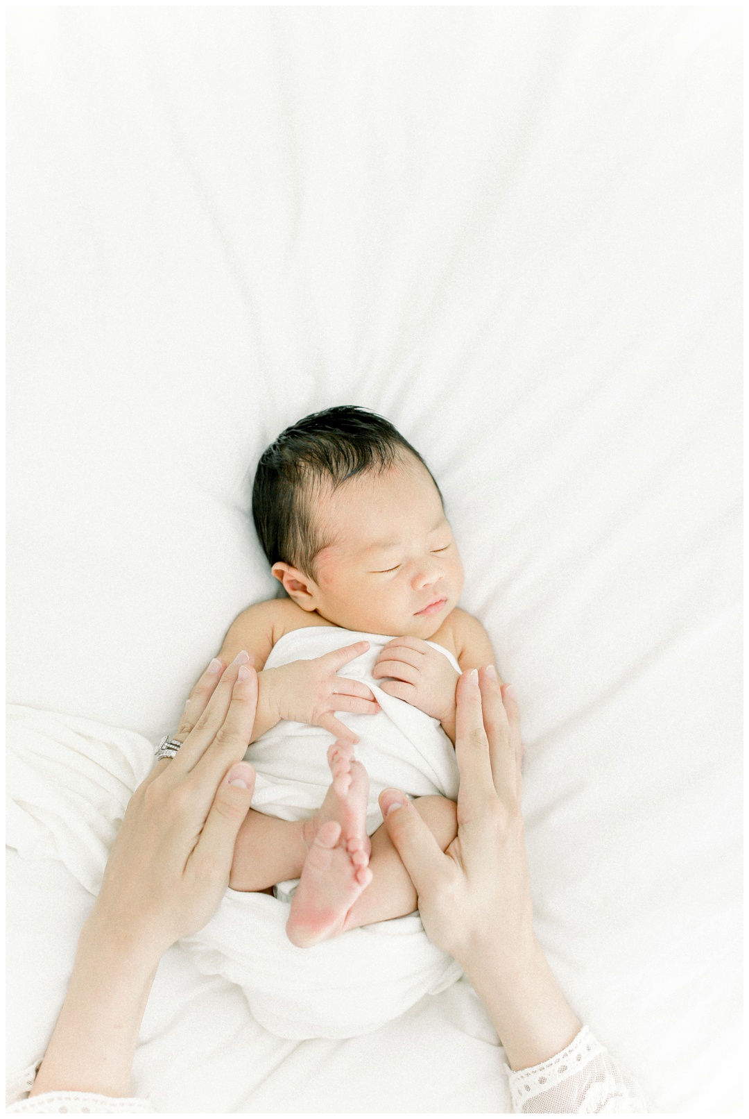 Newport_Beach_Lifestyle_in-Home_Photographer_Newport_Beach_Newborn_Photography_Orange_County_Newborn_Photographer_Cori_Kleckner_Photography_Orange_County_in-home_Photography__2009.jpg