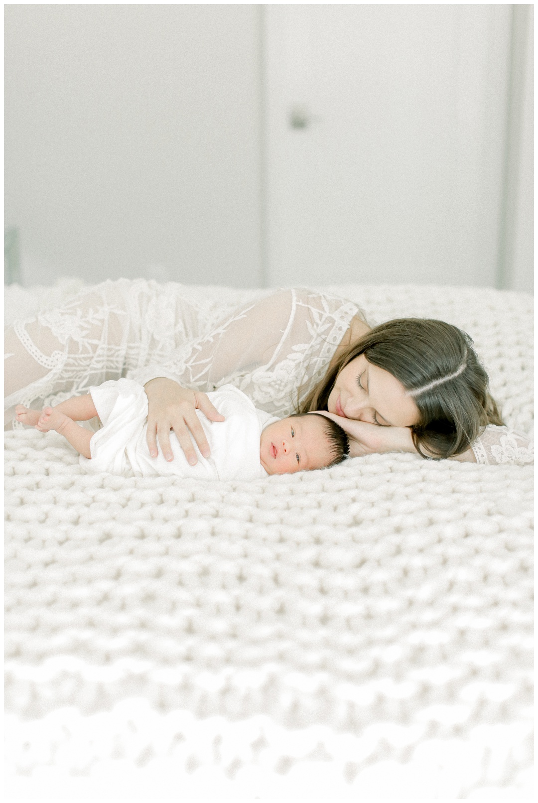 Newport_Beach_Lifestyle_in-Home_Photographer_Newport_Beach_Newborn_Photography_Orange_County_Newborn_Photographer_Cori_Kleckner_Photography_Orange_County_in-home_Photography__2026.jpg