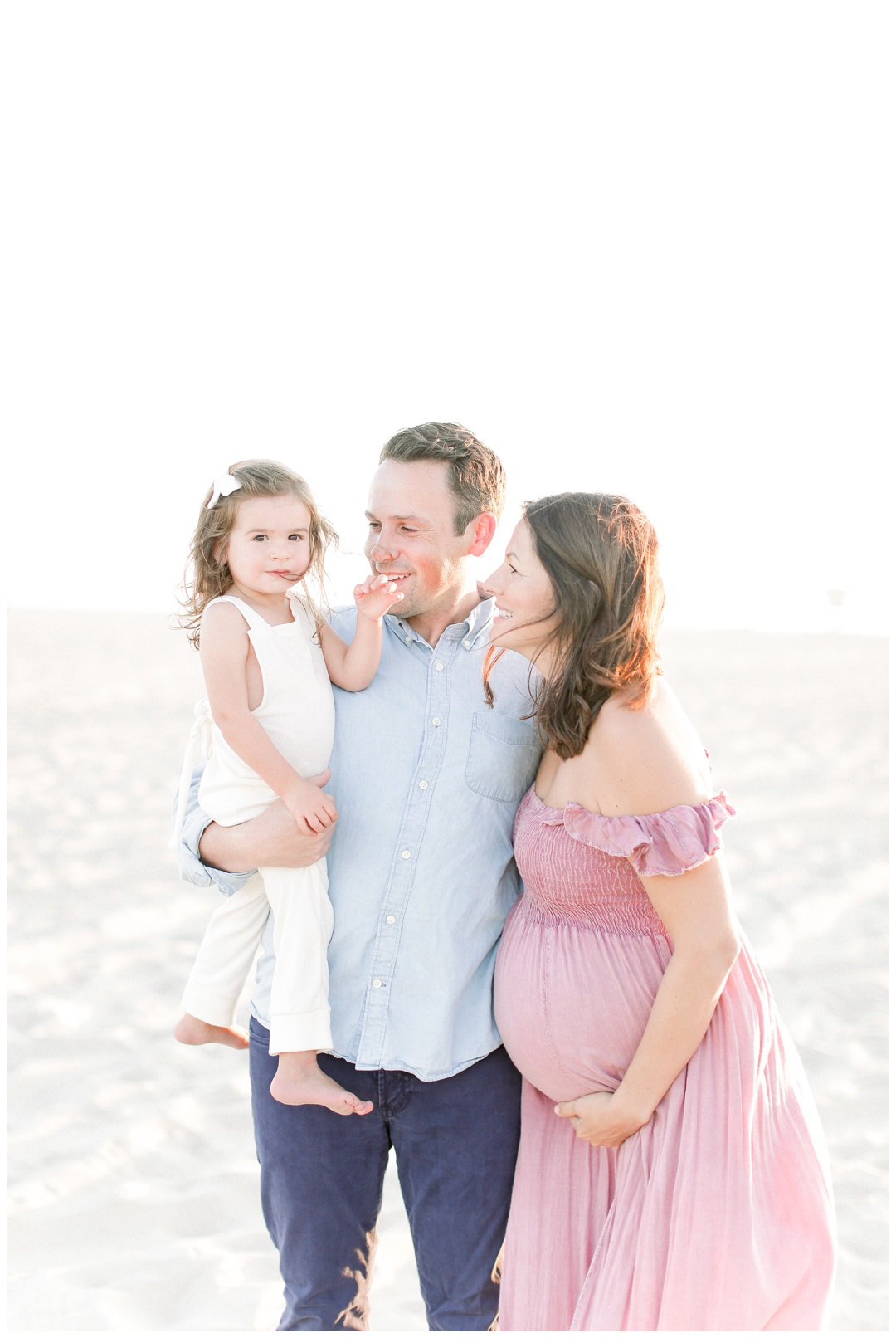 Newport_Beach_Maternity_Photographer_Newport_Beach_Newborn_Photography_Orange_County_Newborn_Photographer_Cori_Kleckner_Photography_Orange_County_in-home_Photography__2135.jpg