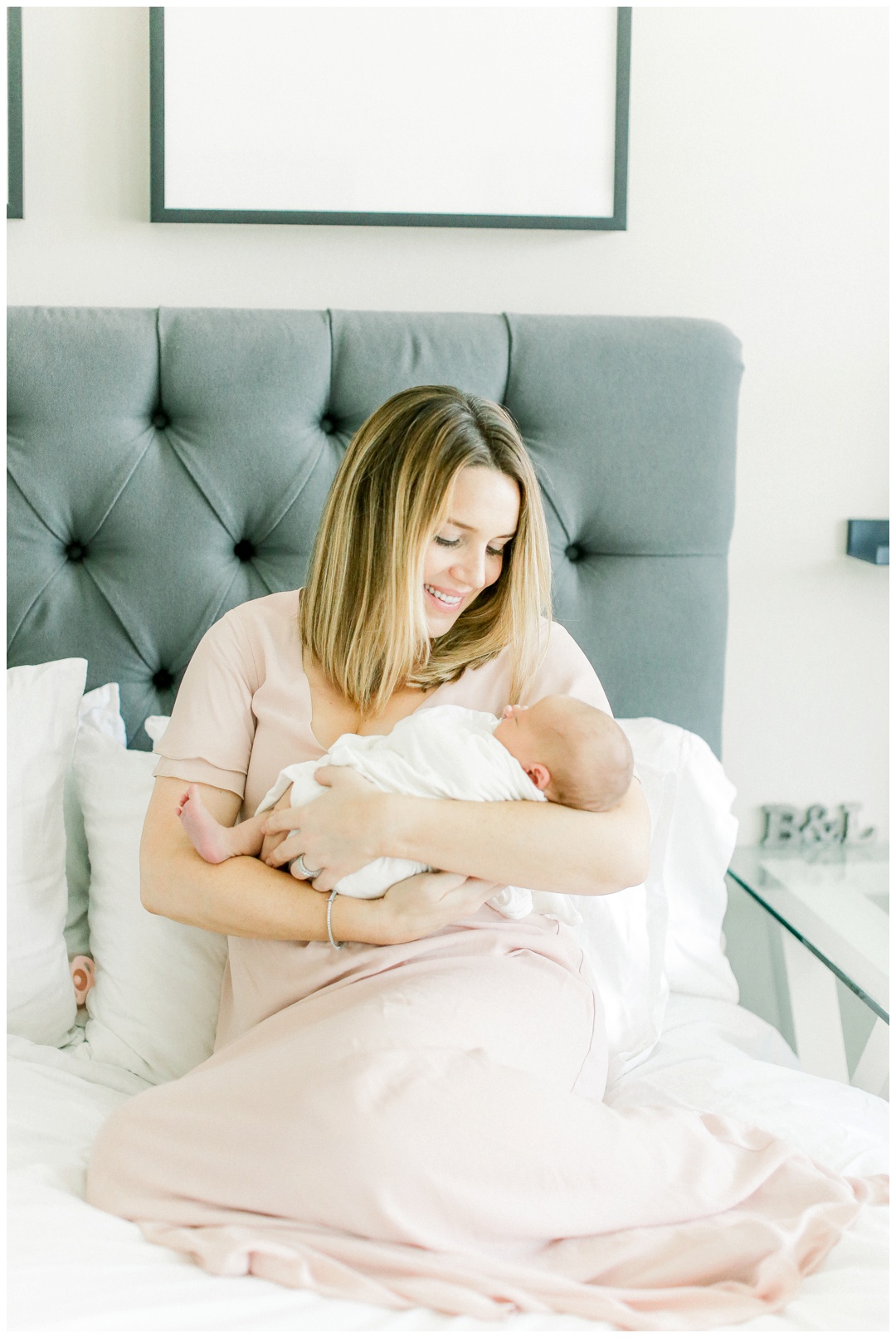 Newport_Beach_Newborn_Photographer_Newport_Beach_Newborn_Photographer_Orange_County_Newborn_Photographer_Cori_Kleckner_Photography_Orange_County_San_Clemente_Maternity_Session_Photography__2270.jpg