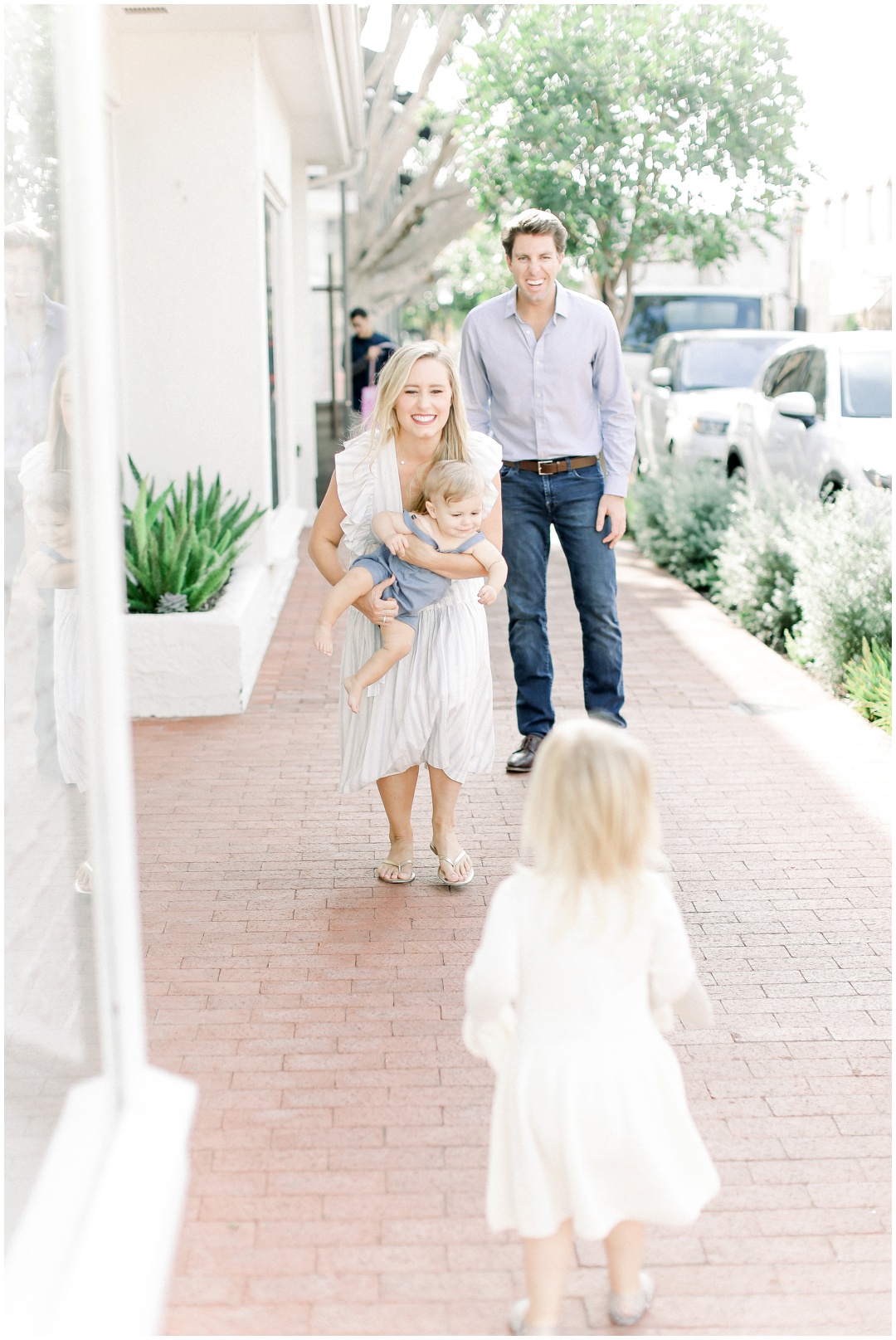 Lido_Marina_Village_Session_Photographer_Newport_Beach_Family_Photographer_Newport_Beach_Newborn_Photographer_Orange_County_Family_Photographer_Cori_Kleckner_Photography_Huntington_Beach_Photographer_Lara_Langford_Family_Session_2646.jpg