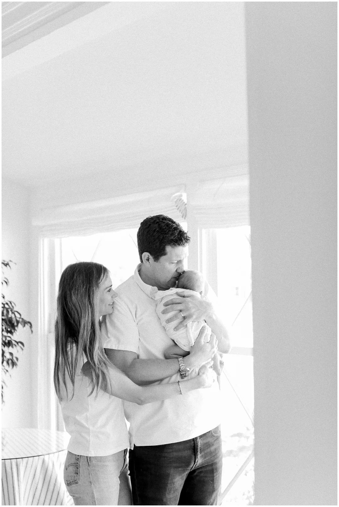 Newport_Beach_Newborn_Photographer_Newport_Beach_Maternity_Photographer_Orange_County_Family_Photographer_Cori_Kleckner_Photography_Huntington_Beach_Photographer__Courtney_Griffiths_Jason_Griffiths__2904.jpg