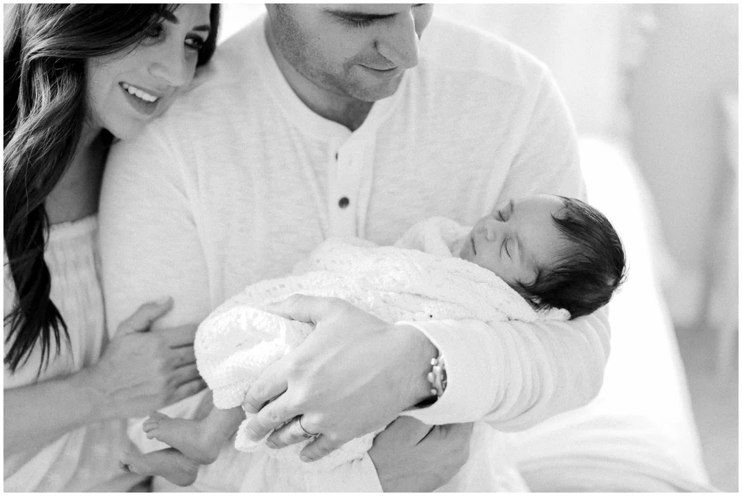 Newport_Beach_Newborn_Photographer_Newport_Beach_Maternity_Photographer_Orange_County_Family_Photographer_Cori_Kleckner_Photography_Huntington_Beach_Photographer_Family_OC_Newborn_Danielle_Char_Baum_Family_3059.jpg
