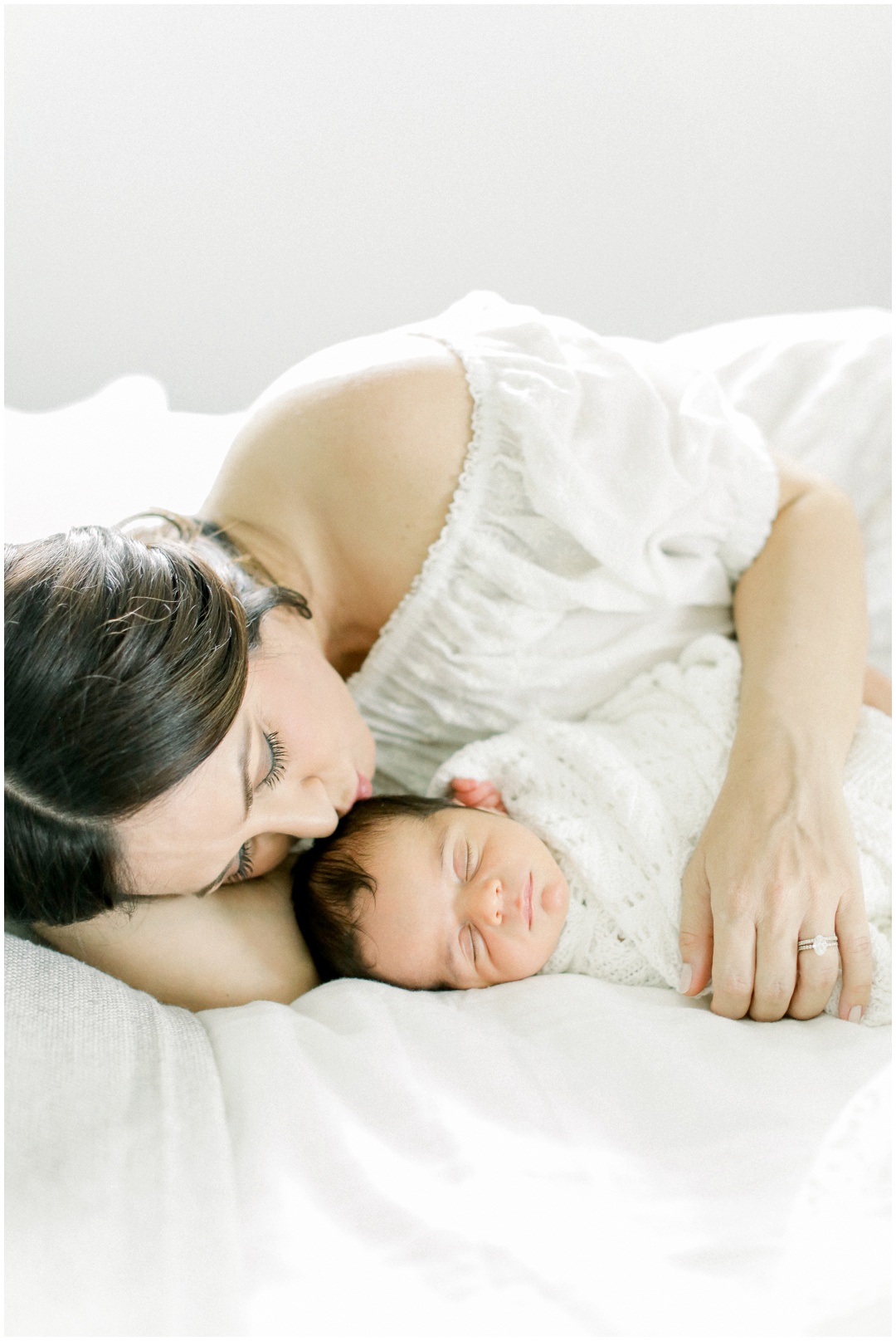 Newport_Beach_Newborn_Photographer_Newport_Beach_Maternity_Photographer_Orange_County_Family_Photographer_Cori_Kleckner_Photography_Huntington_Beach_Photographer_Family_OC_Newborn_Danielle_Char_Baum_Family_3086.jpg