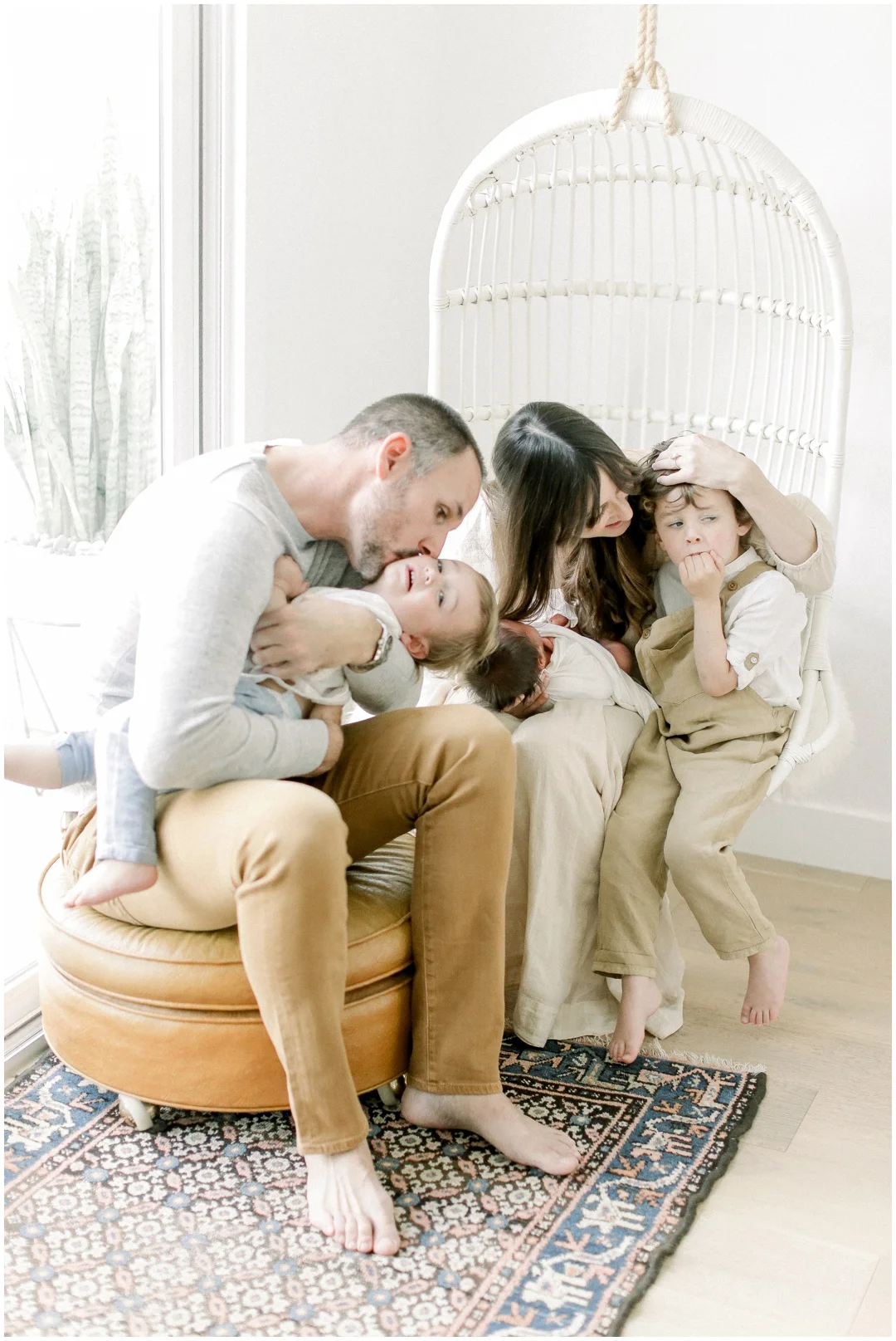 Newport_Beach_Newborn_Light_Airy_Natural_Photographer_Newport_Beach_In-Home_Photographer_Orange_County_Family_Photographer_Cori_Kleckner_Photography_Huntington_Beach_Photographer_Family_OC_Newborn_April_Levins_Newborn_Family__3278.jpg