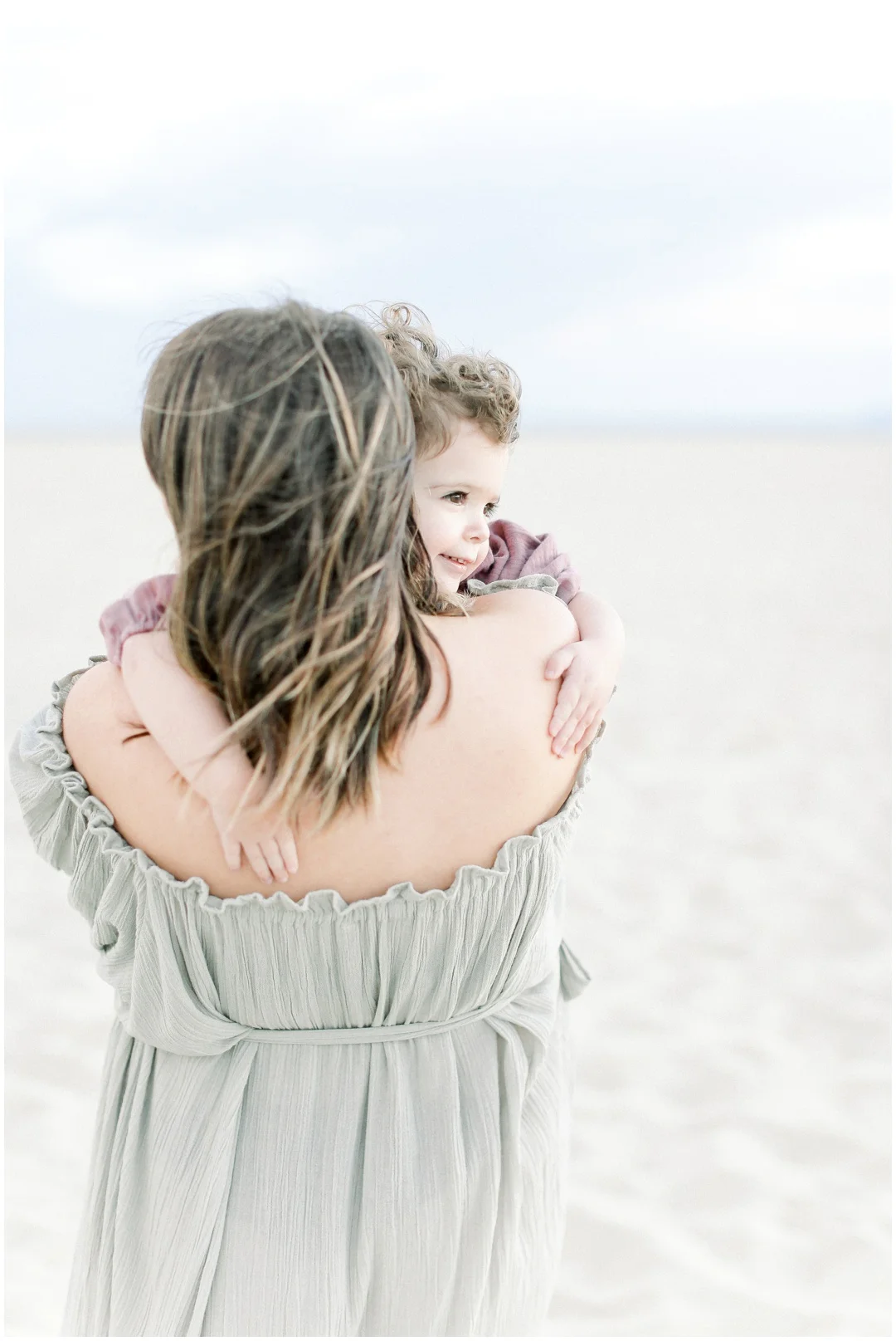 Newport_Beach_Newborn_Light_Airy_Natural_Photographer_Newport_Beach_Photographer_Orange_County_Family_Photographer_Cori_Kleckner_Photography_Huntington_Beach_Photographer_Family_OC_Newborn_Melissa_Scharf_Newborn_Family__3324.jpg