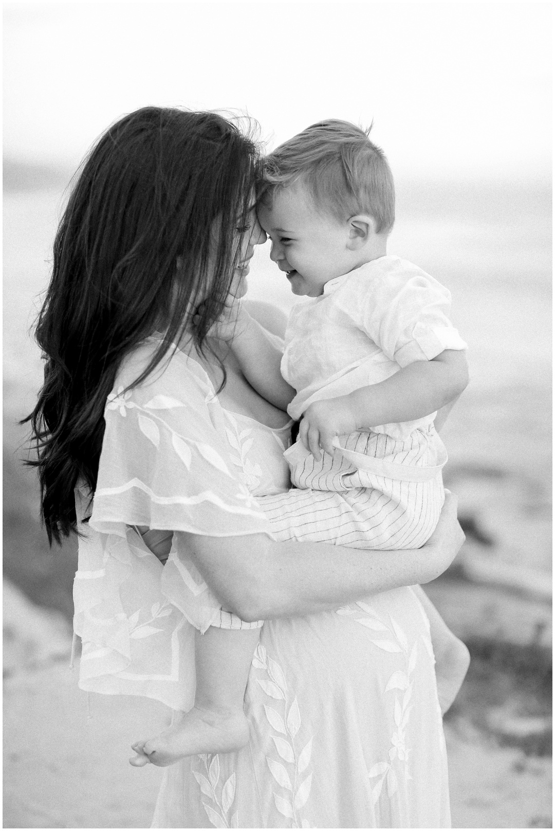 Newport_Beach_Newborn_Light_Airy_Natural_Photographer_Newport_Beach_Photographer_Orange_County_Family_Photographer_Cori_Kleckner_Photography_Huntington_Beach_Photographer_Family_OC_Newborn_Danielle_Lawley_Parker_Maternity_Family_Jordan_Lawley_3347.jpg