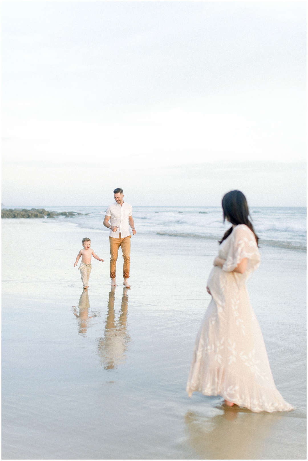 Newport_Beach_Newborn_Light_Airy_Natural_Photographer_Newport_Beach_Photographer_Orange_County_Family_Photographer_Cori_Kleckner_Photography_Huntington_Beach_Photographer_Family_OC_Newborn_Danielle_Lawley_Parker_Maternity_Family_Jordan_Lawley_3338.jpg