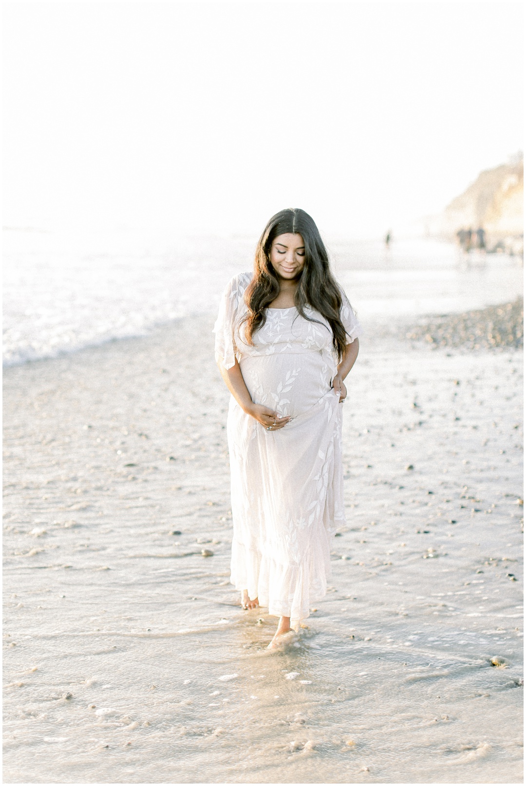 Newport_Beach_Newborn_Light_Airy_Natural_Photographer_Newport_Beach_Photographer_Orange_County_Family_Photographer_Cori_Kleckner_Photography_Huntington_Beach_Photographer_Family_OC_Newborn_Natasha_Flamenco_David_Flamenco_Maternity_Family_session__3405.jpg